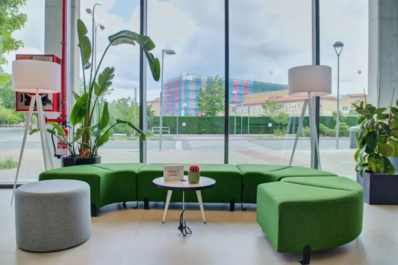 Estudios y Habitaciones Modernas en PAMPLONA, SK