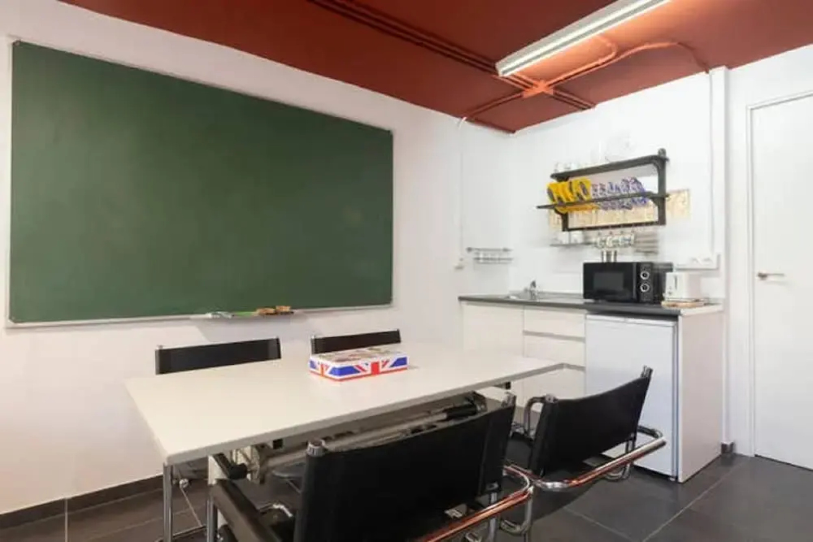 Studio in Cenes de la Vega, with Wonderful City View And Wifi - 20 Km From the Slopes