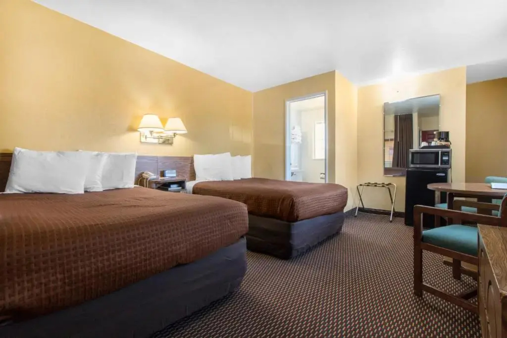 Town House Motel – Historic Old Town Eureka