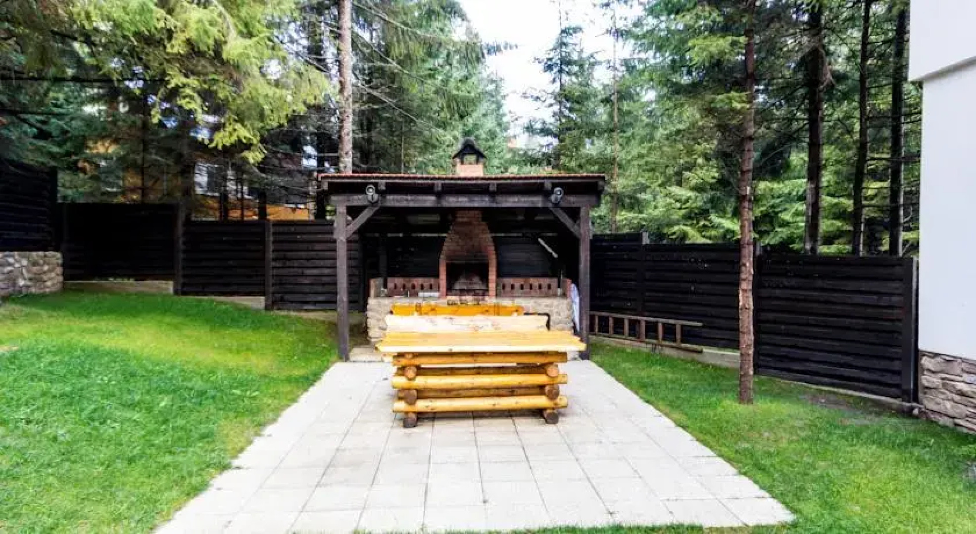 Pensiunea Vila Bujorul de Munte