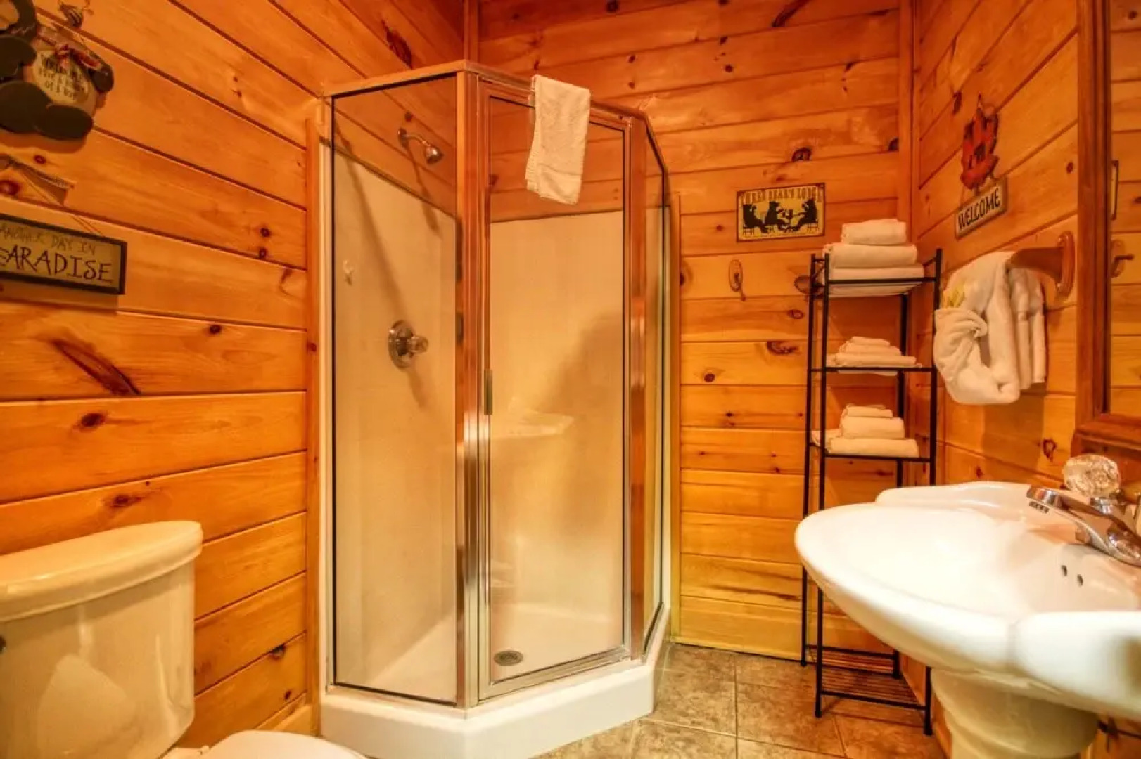 Beary Secluded 296 - Two Bedroom Cabin