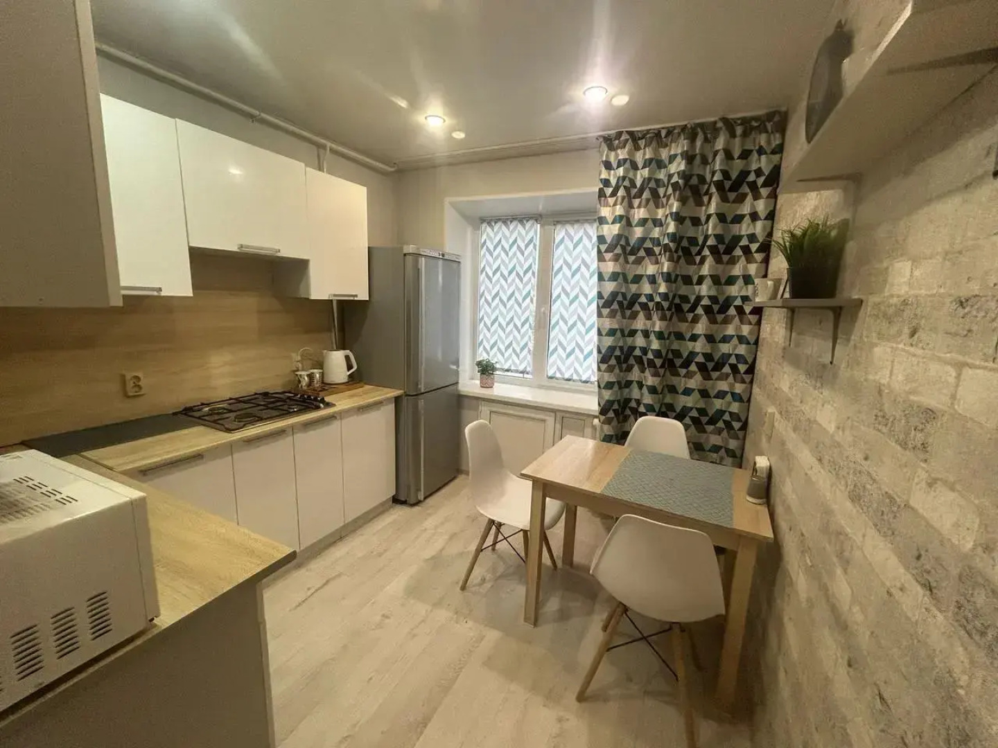 Апартаменты на набережной 60 лет Октября