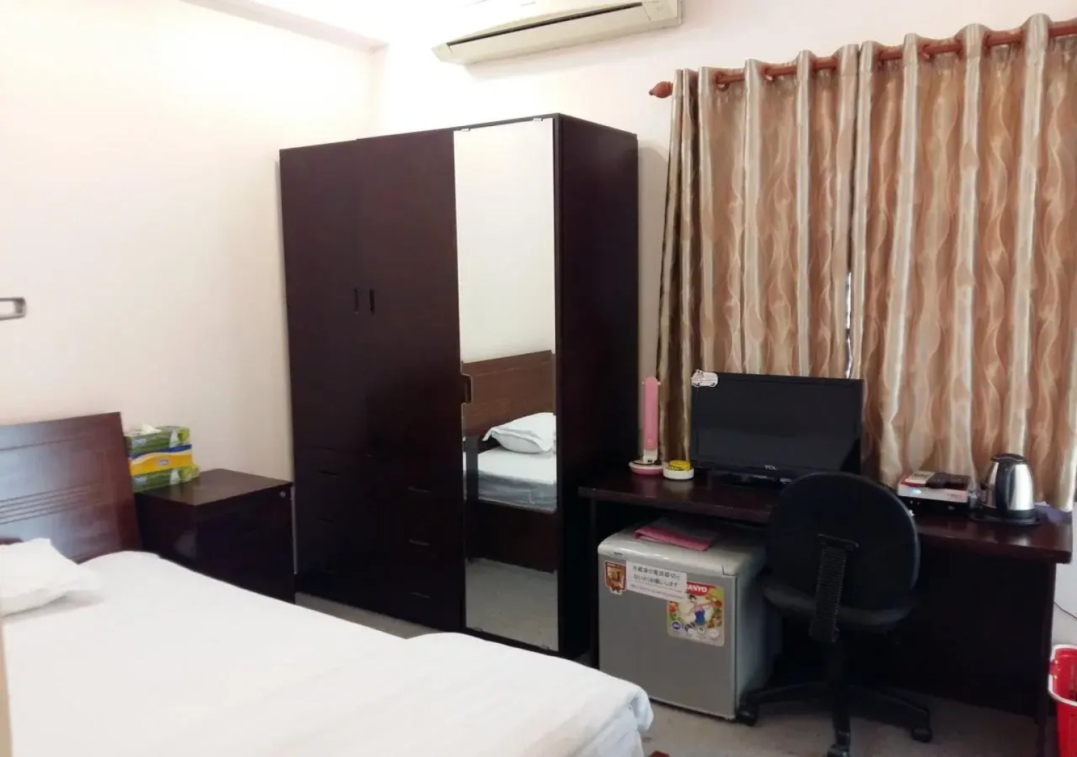 Japanese Restaurant and Hotel Sakura