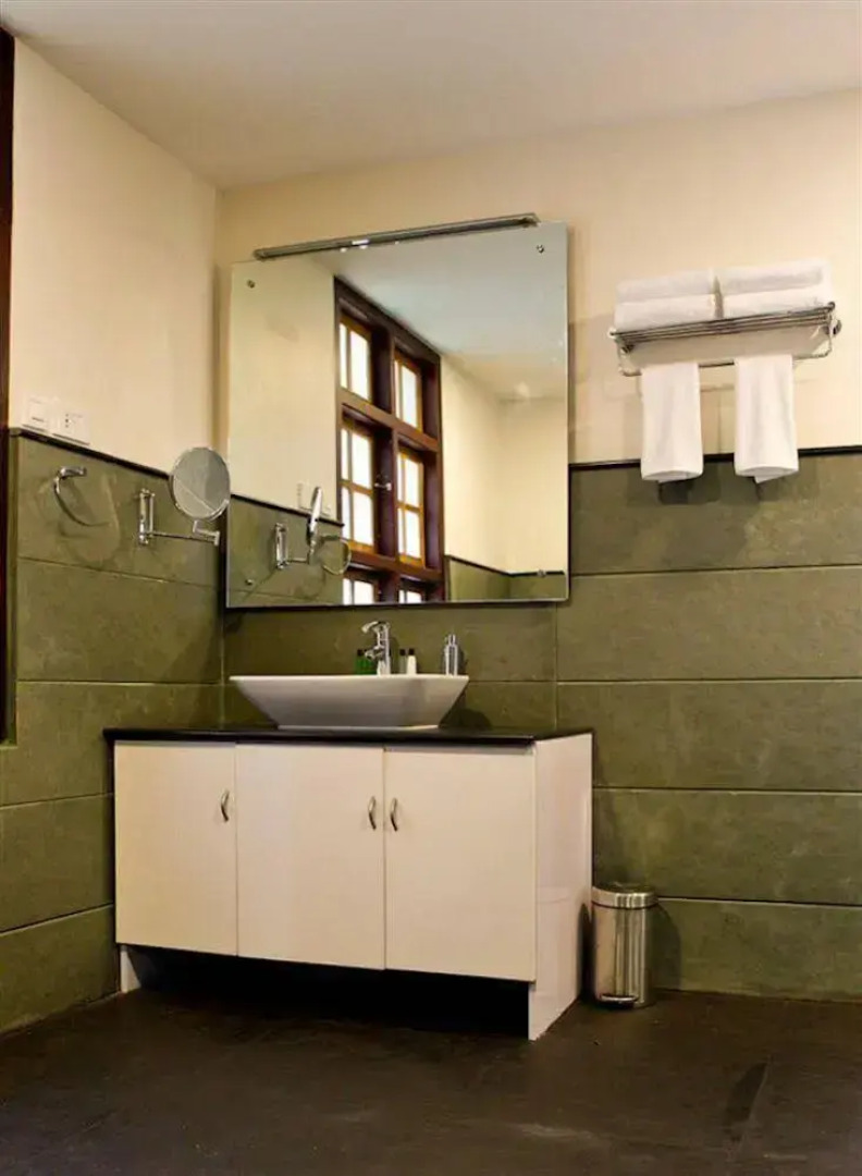 The Quiet by the river