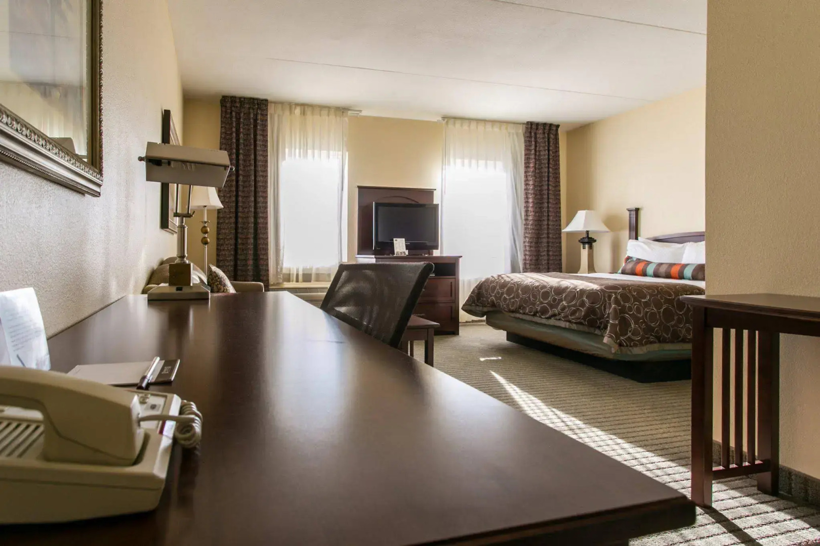 Staybridge Suites Chattanooga at Hamilton Place by IHG