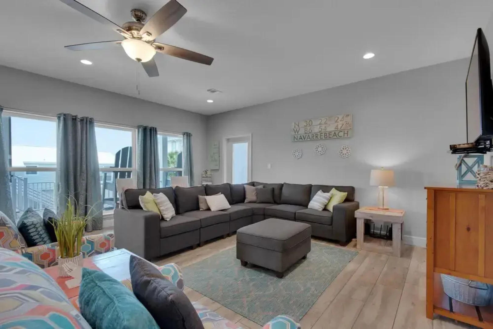 Toes In The Sand - Main House