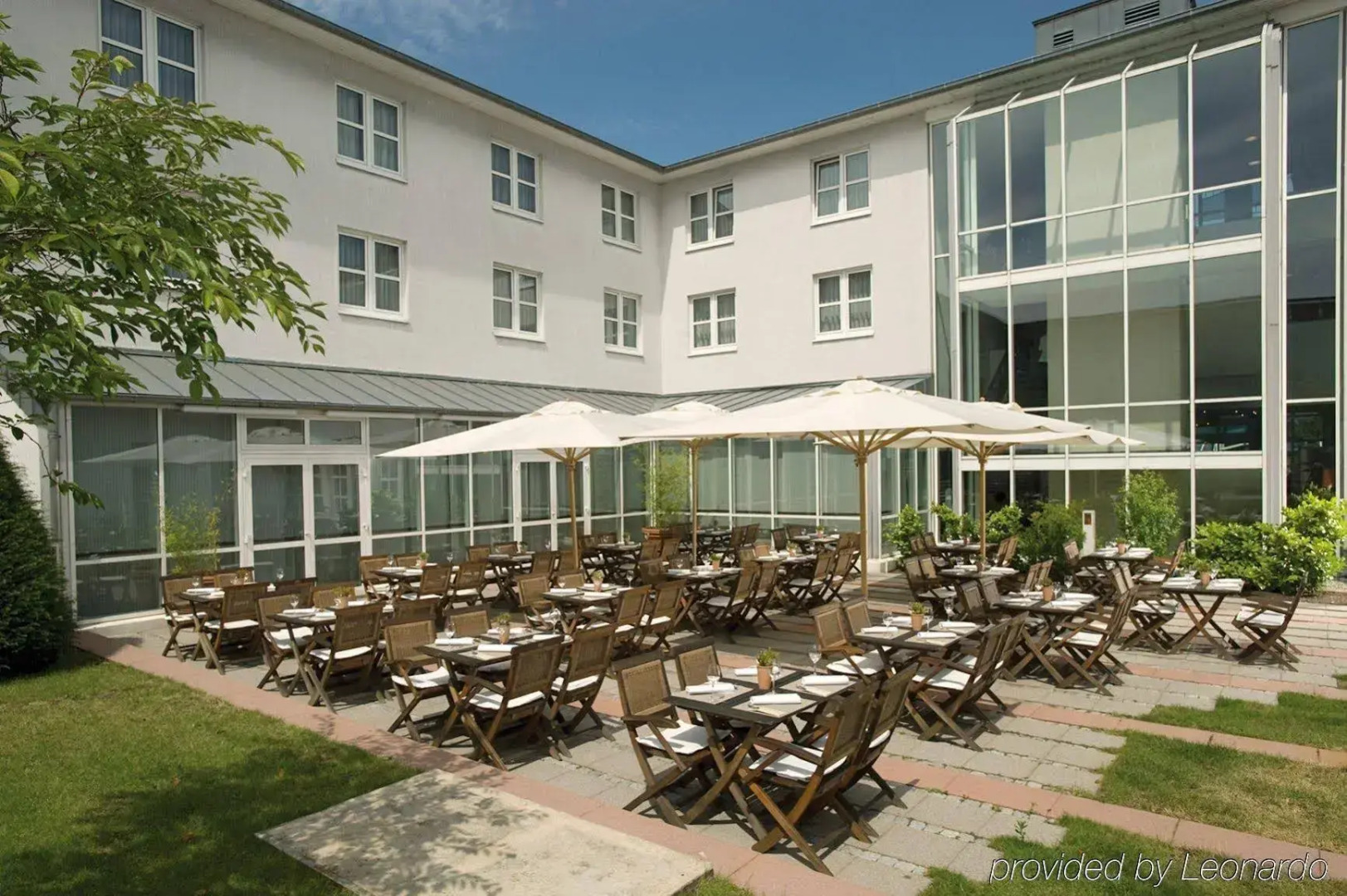 NH Frankfurt Airport