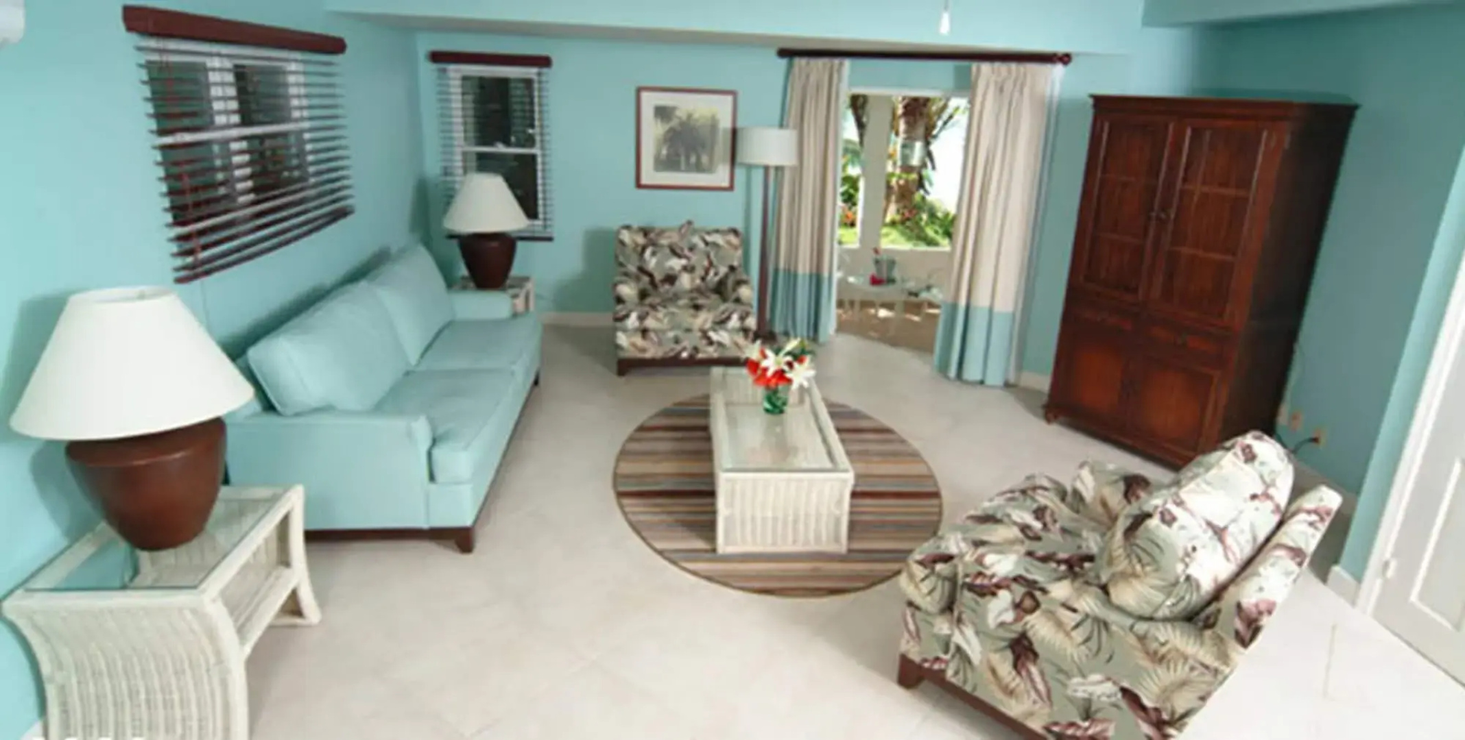 Trade Winds Hotel