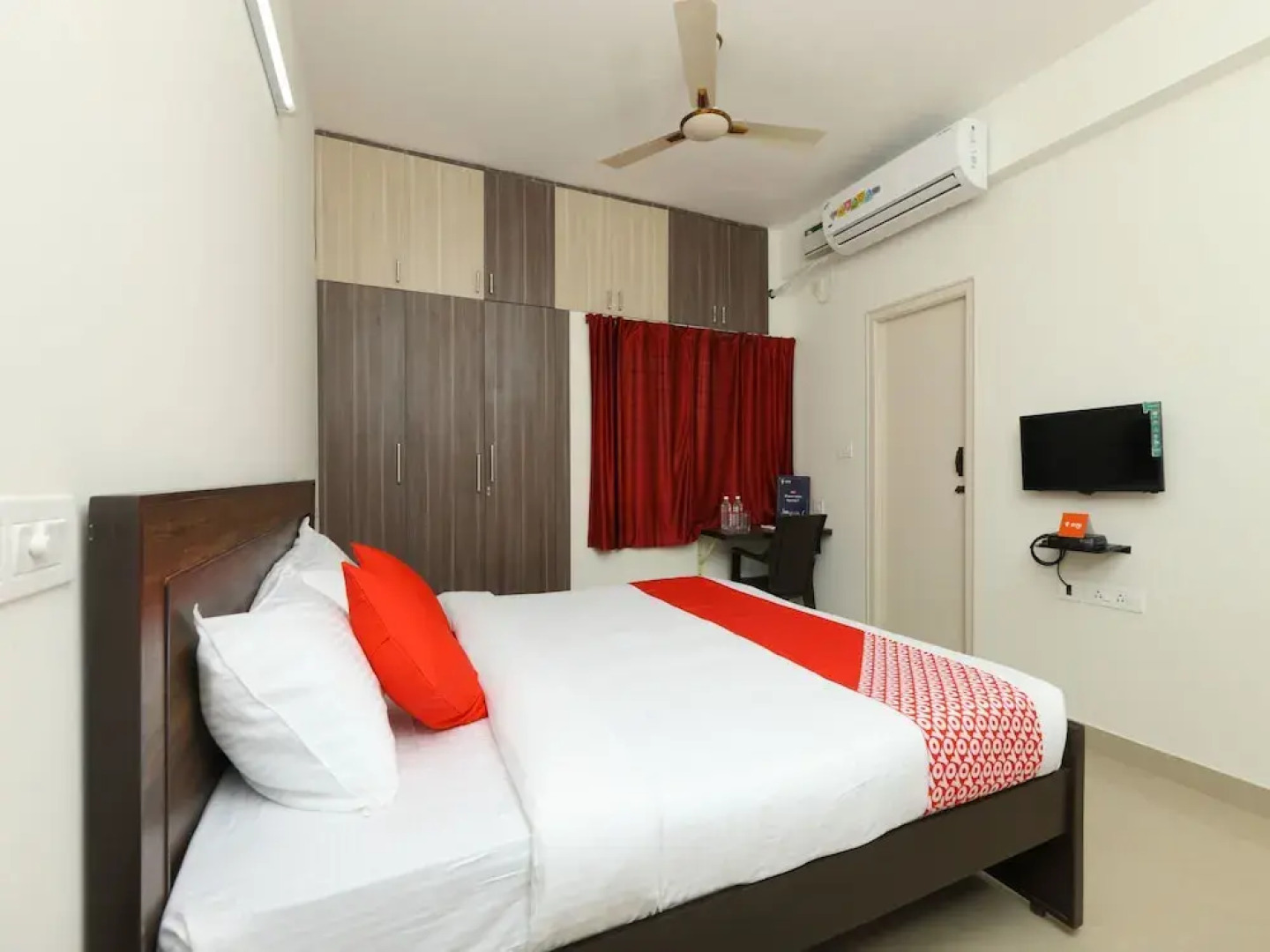 OYO 14716 Flagship Omr Kelambakkam