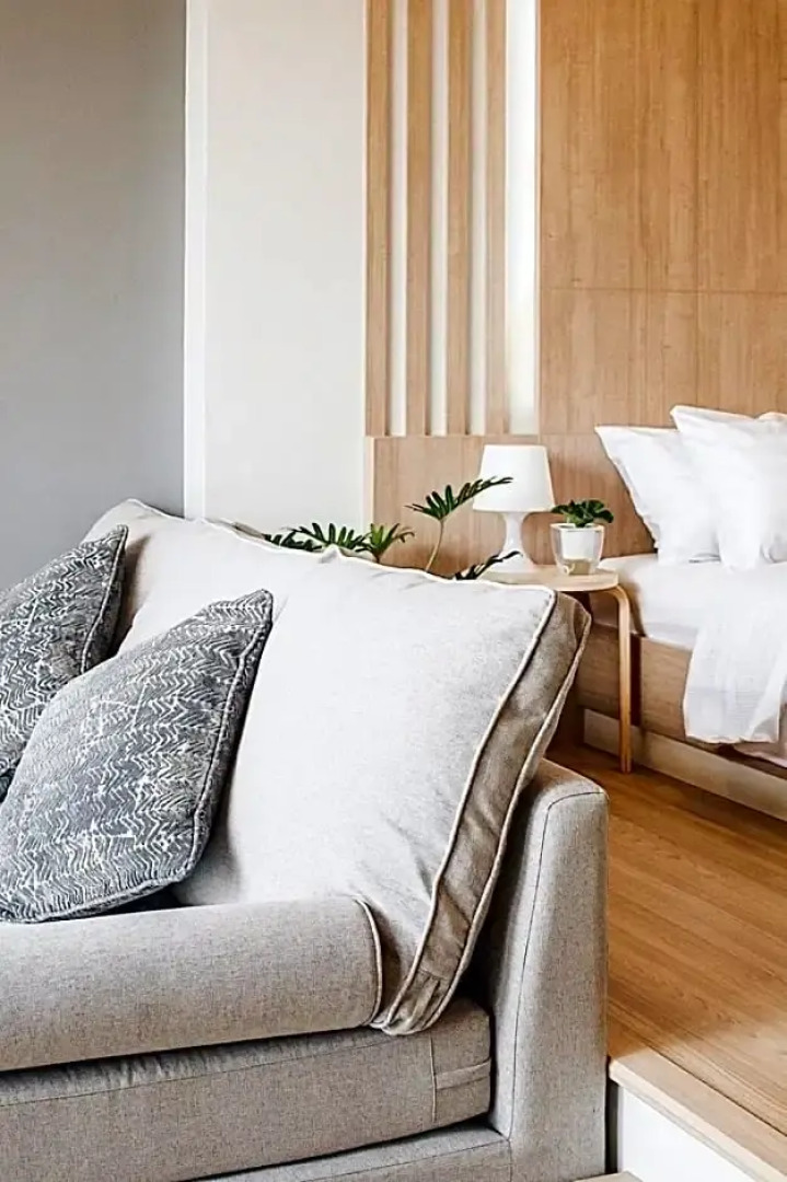 Home by the bridge (SHA Certified)