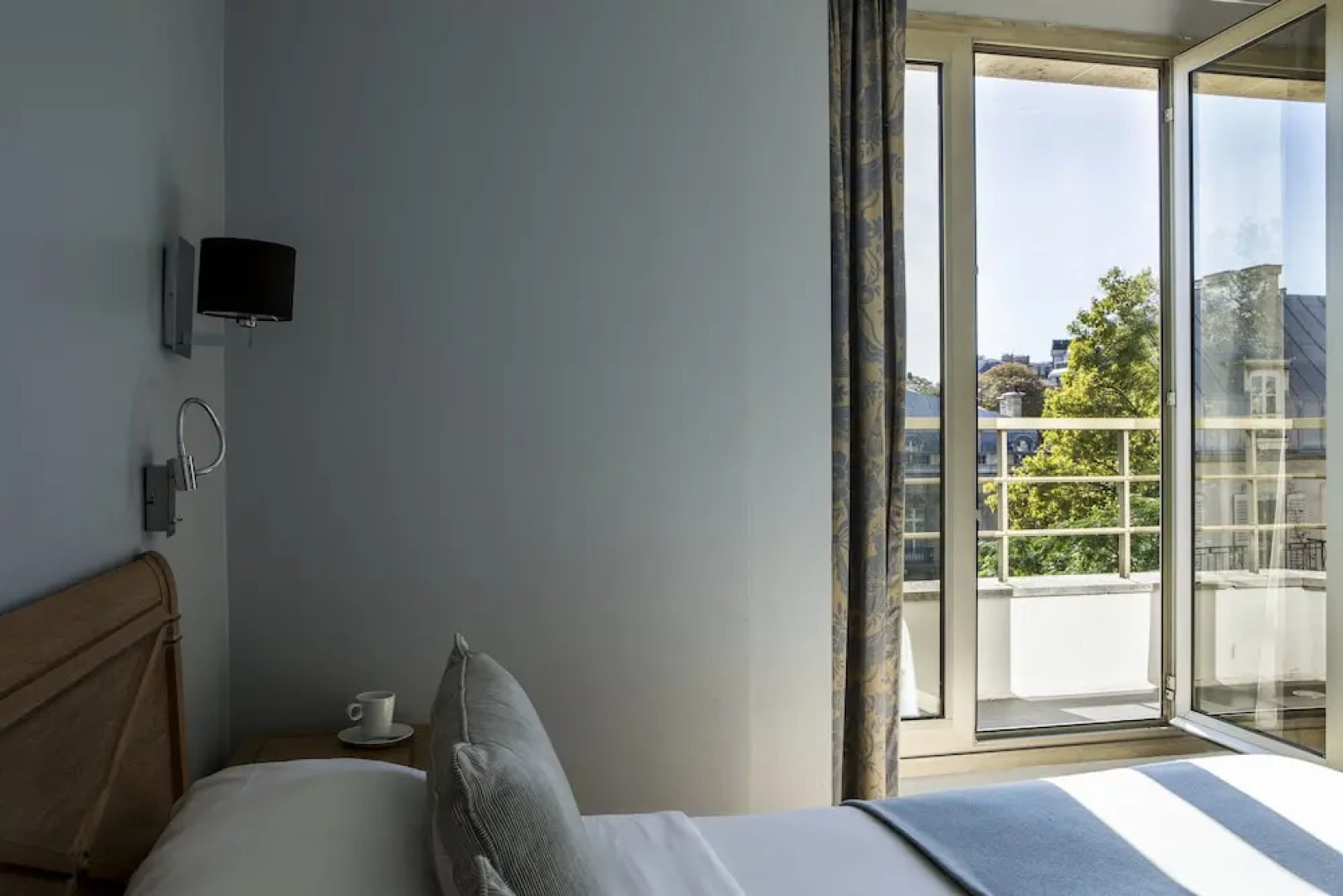 Royal Garden Champs-Elysées