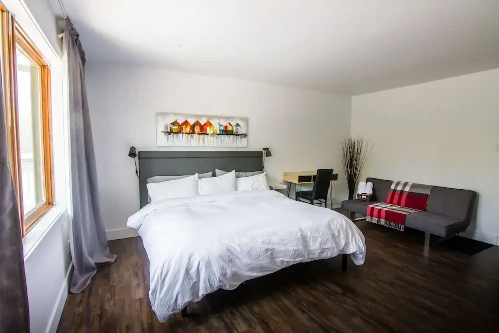 Comme Chez Soi Restaurant & Auberge