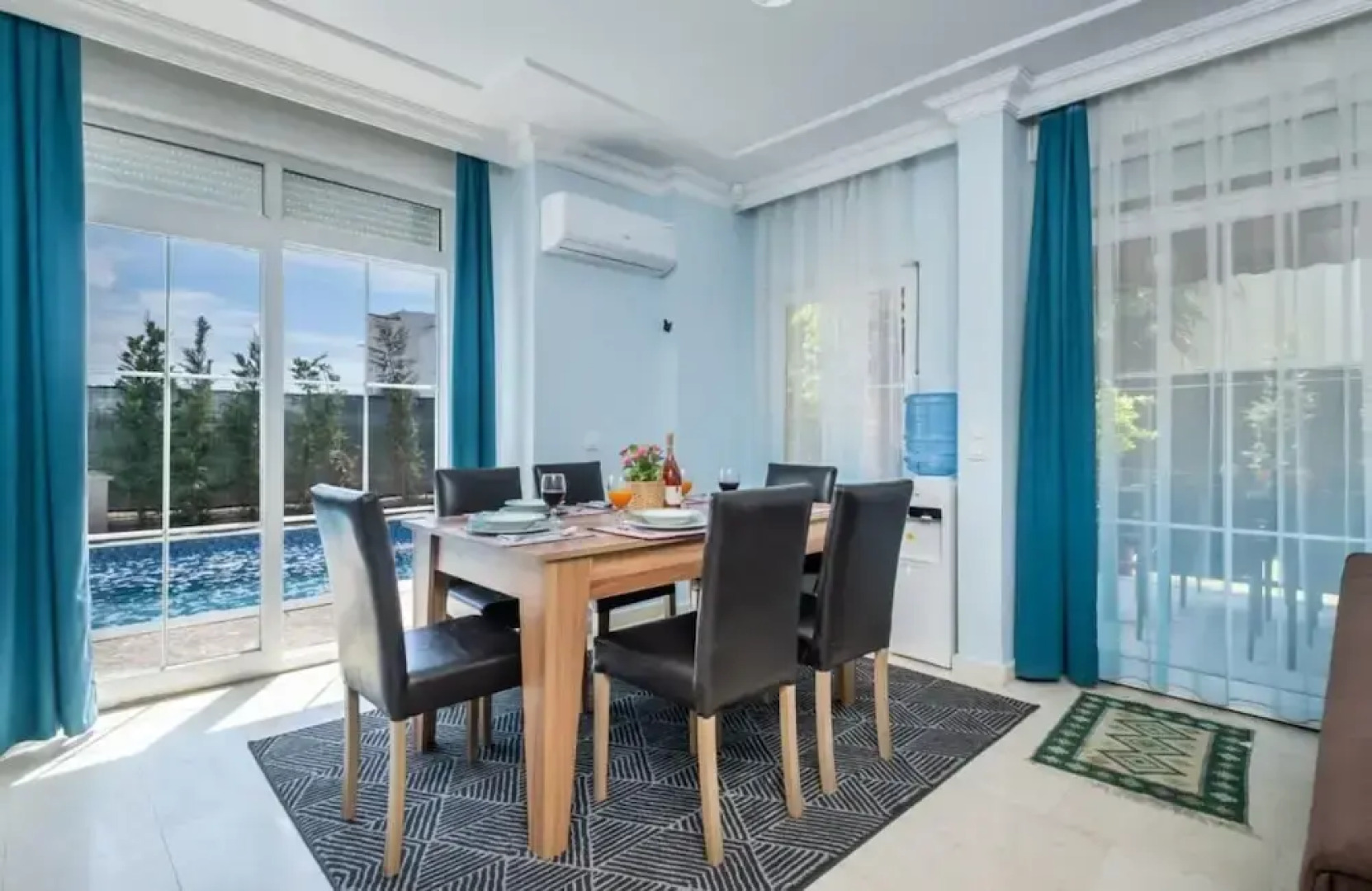 Superb Secluded Villa With Private Pool in Antalya