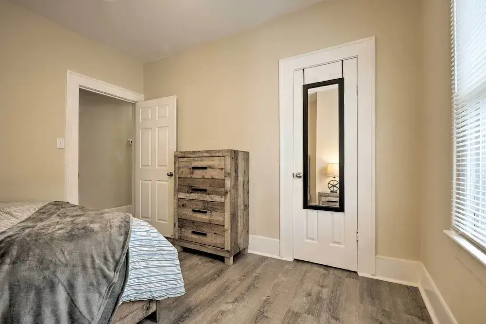 Inviting Home, 1 Mi to High Point University!