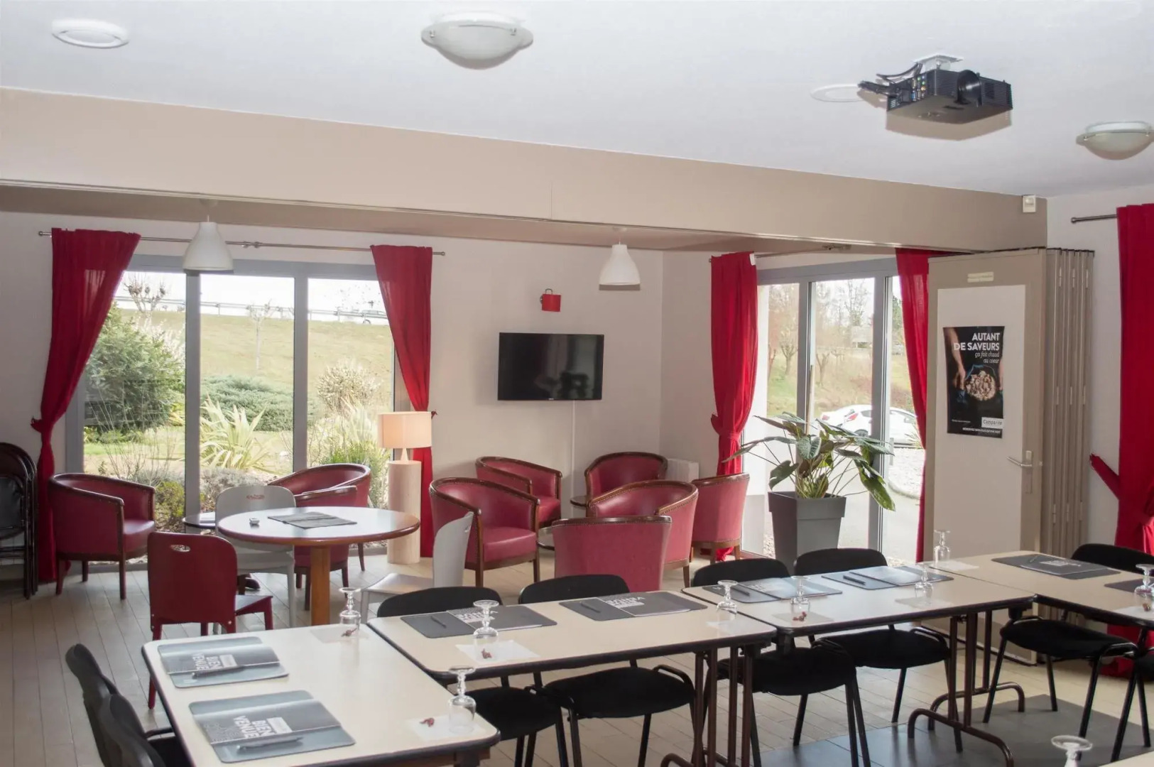 Campanile Villeneuve sur Lot - Pujols