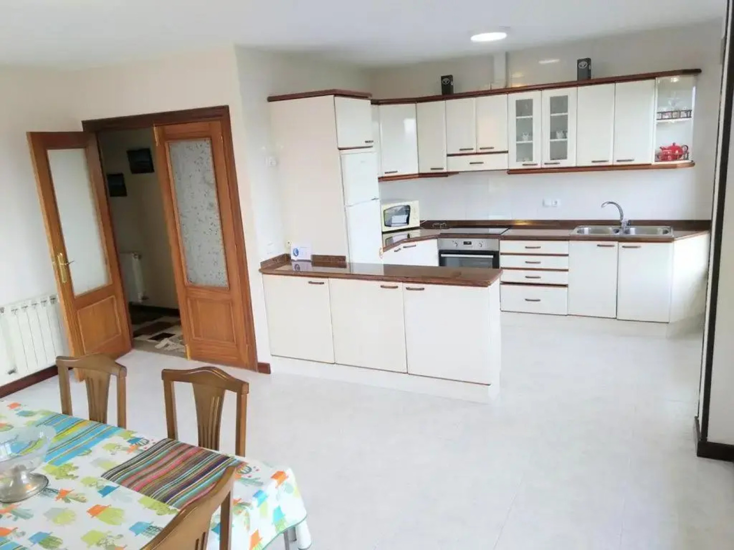 House with 3 bedrooms in Pedrena with wonderful sea view enclosed garden and WiFi 1 km from the beach