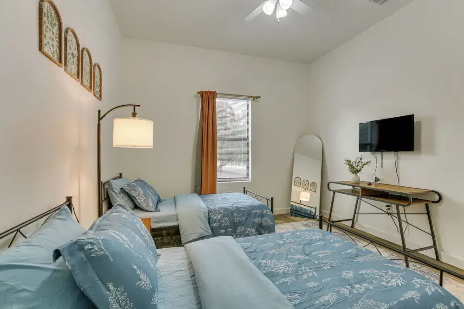 Walkable Downtown Labelle Apt w/ Private Balcony!