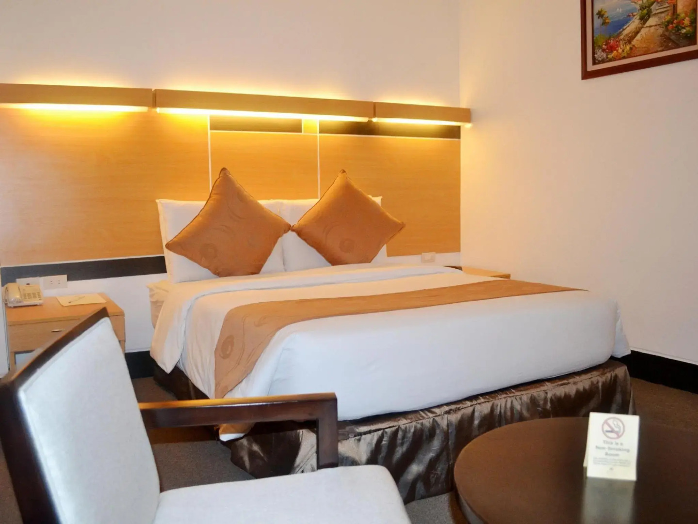 Big 8 Corporate Hotel