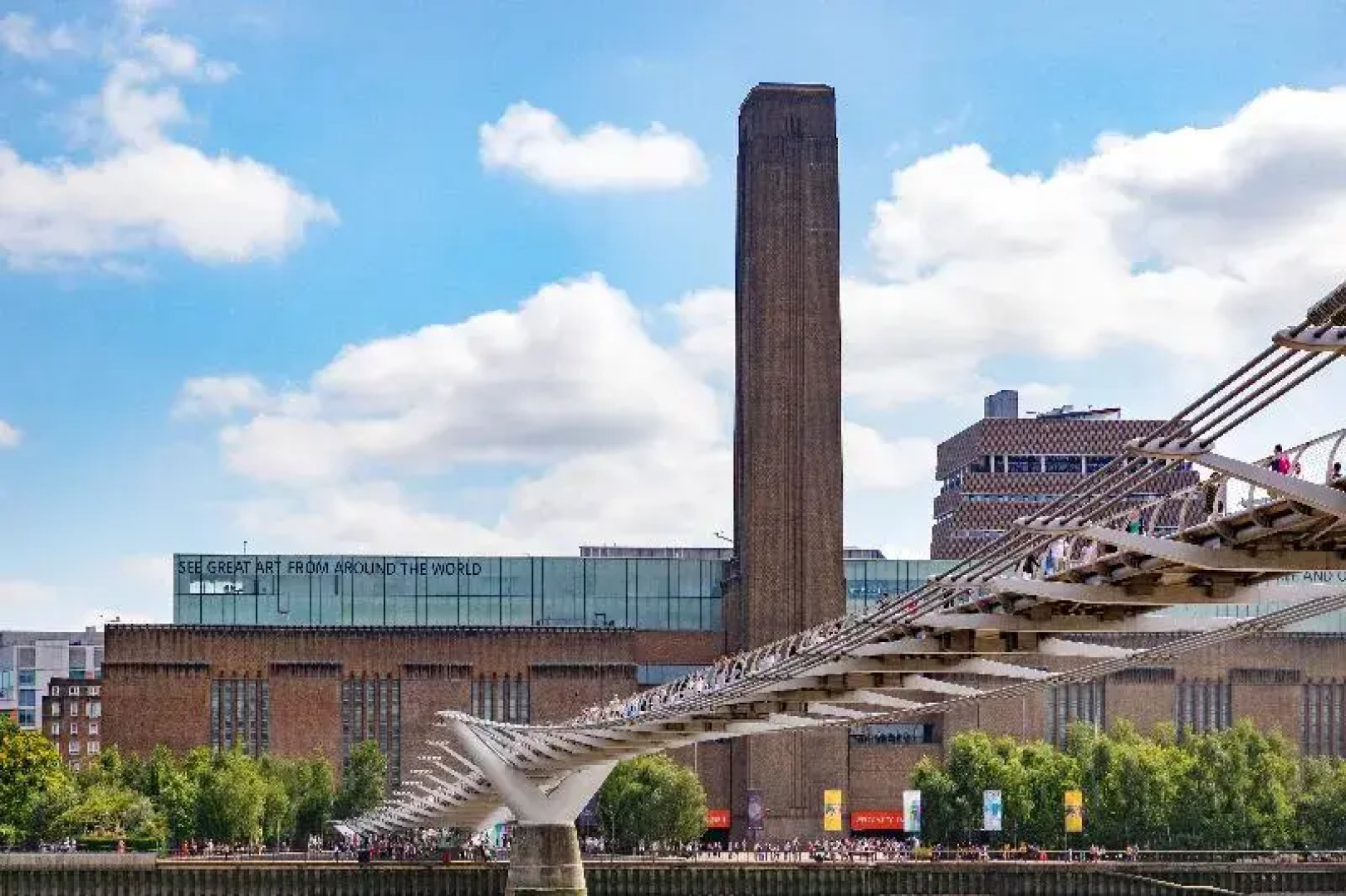 Luxurious Sir John Lyon Serviced Apartment