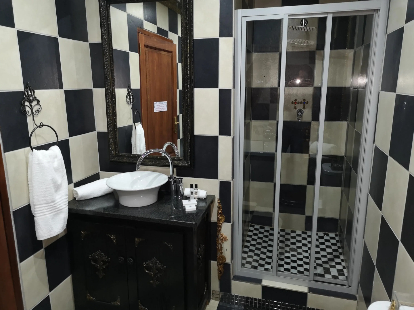 Excalibur Boutique Hotel