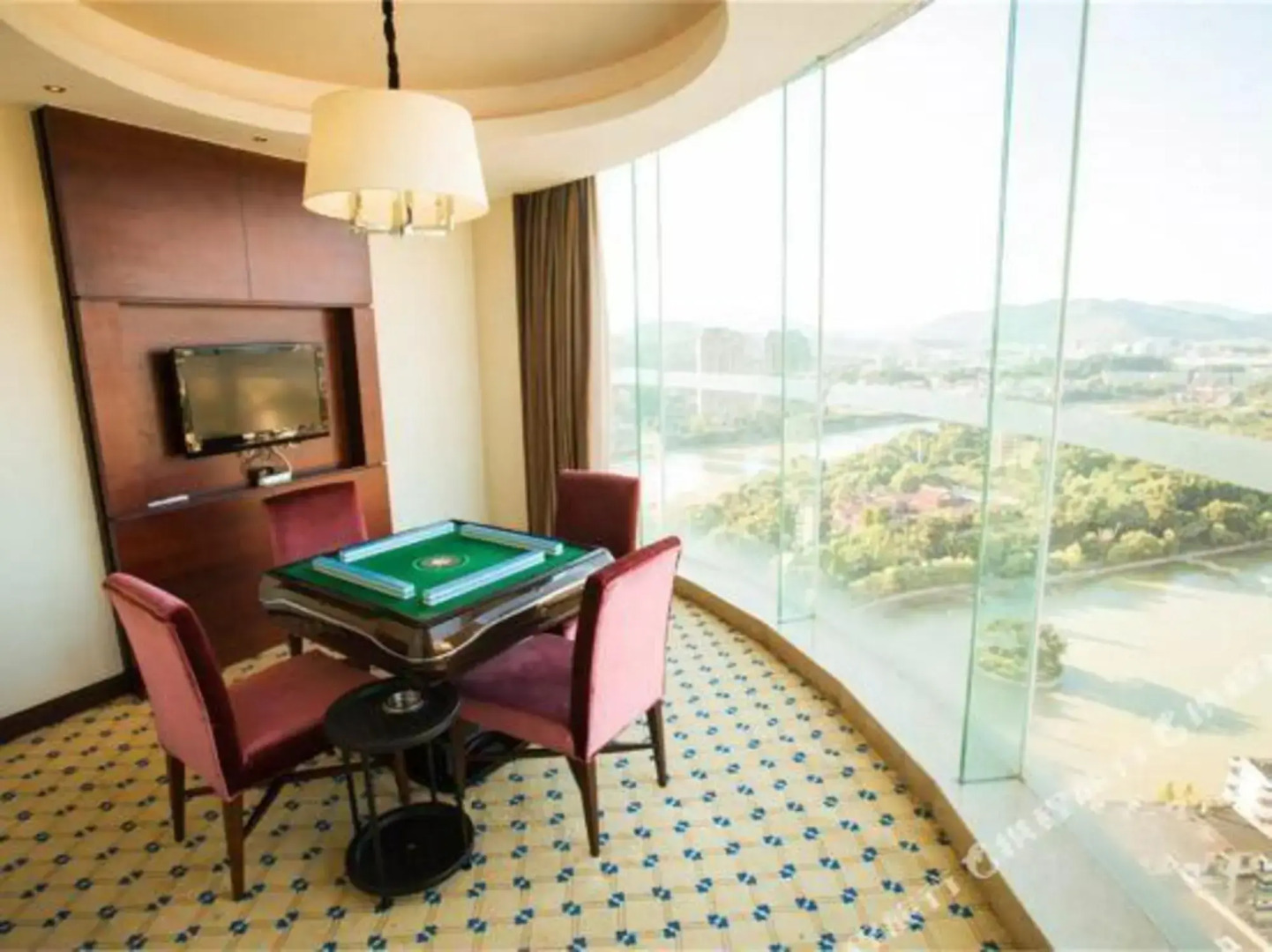 Yanjiang International Hotel