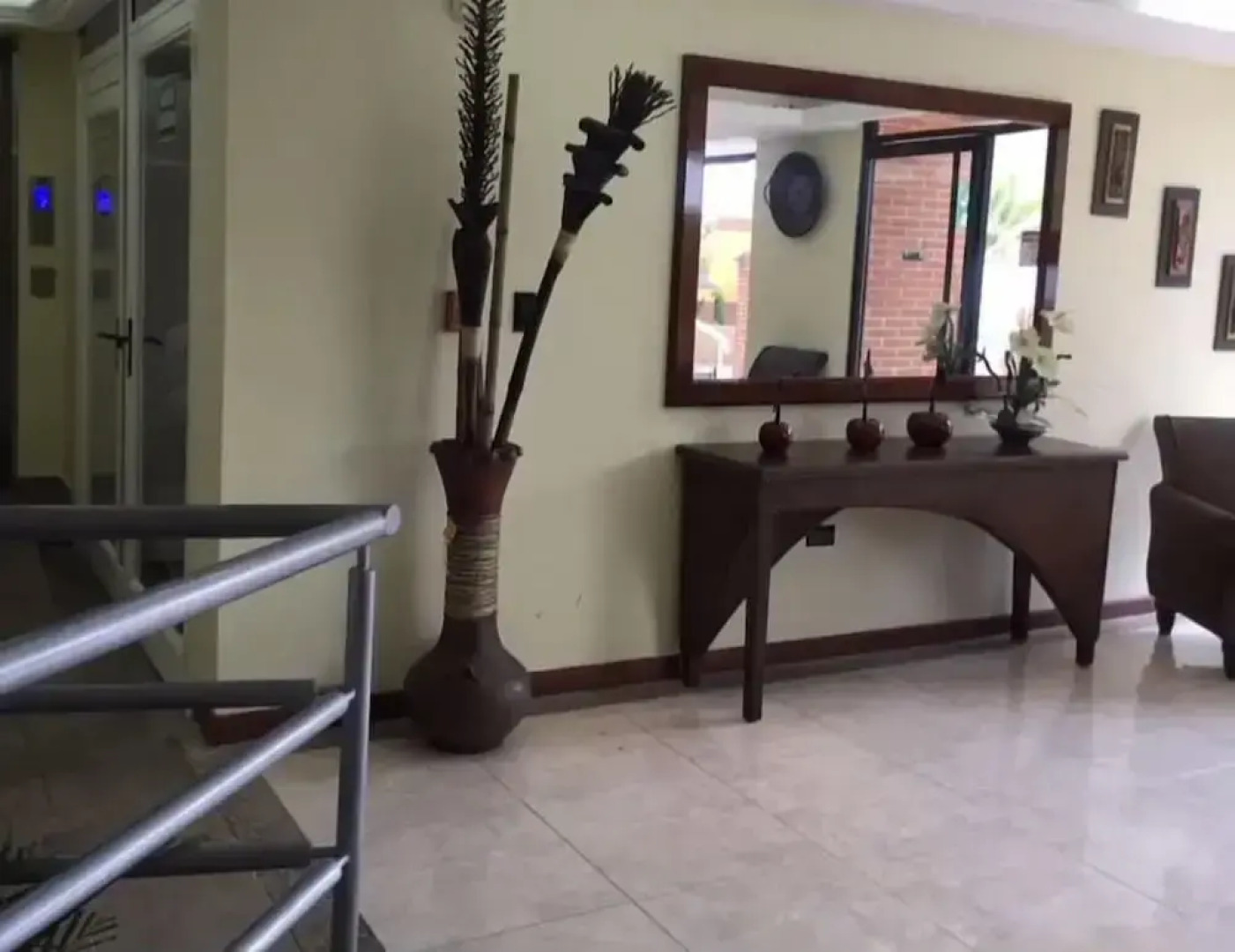 Hotel Miramar Suites