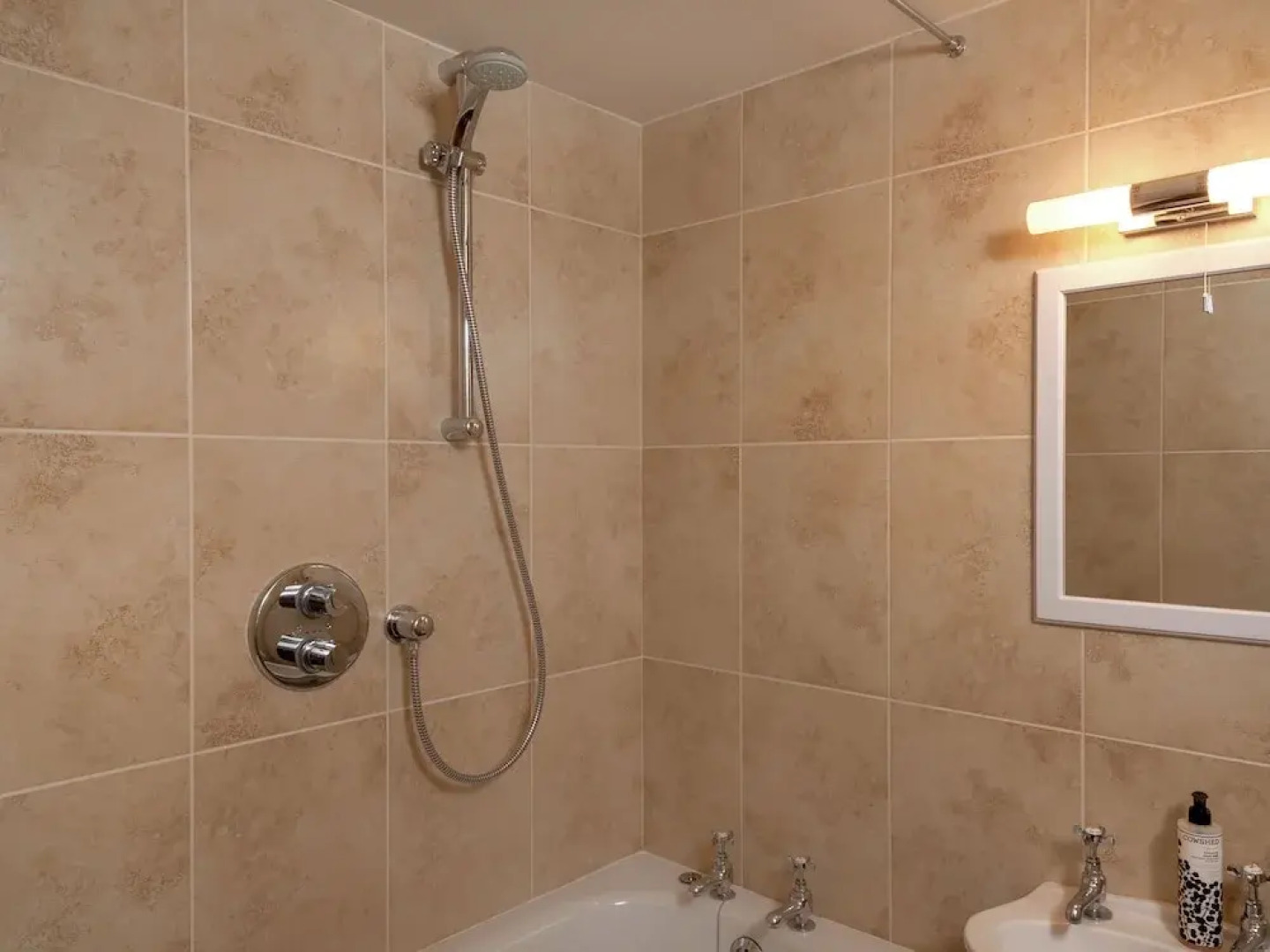 Boutique Cottage in Brecon South Wales With Terrace