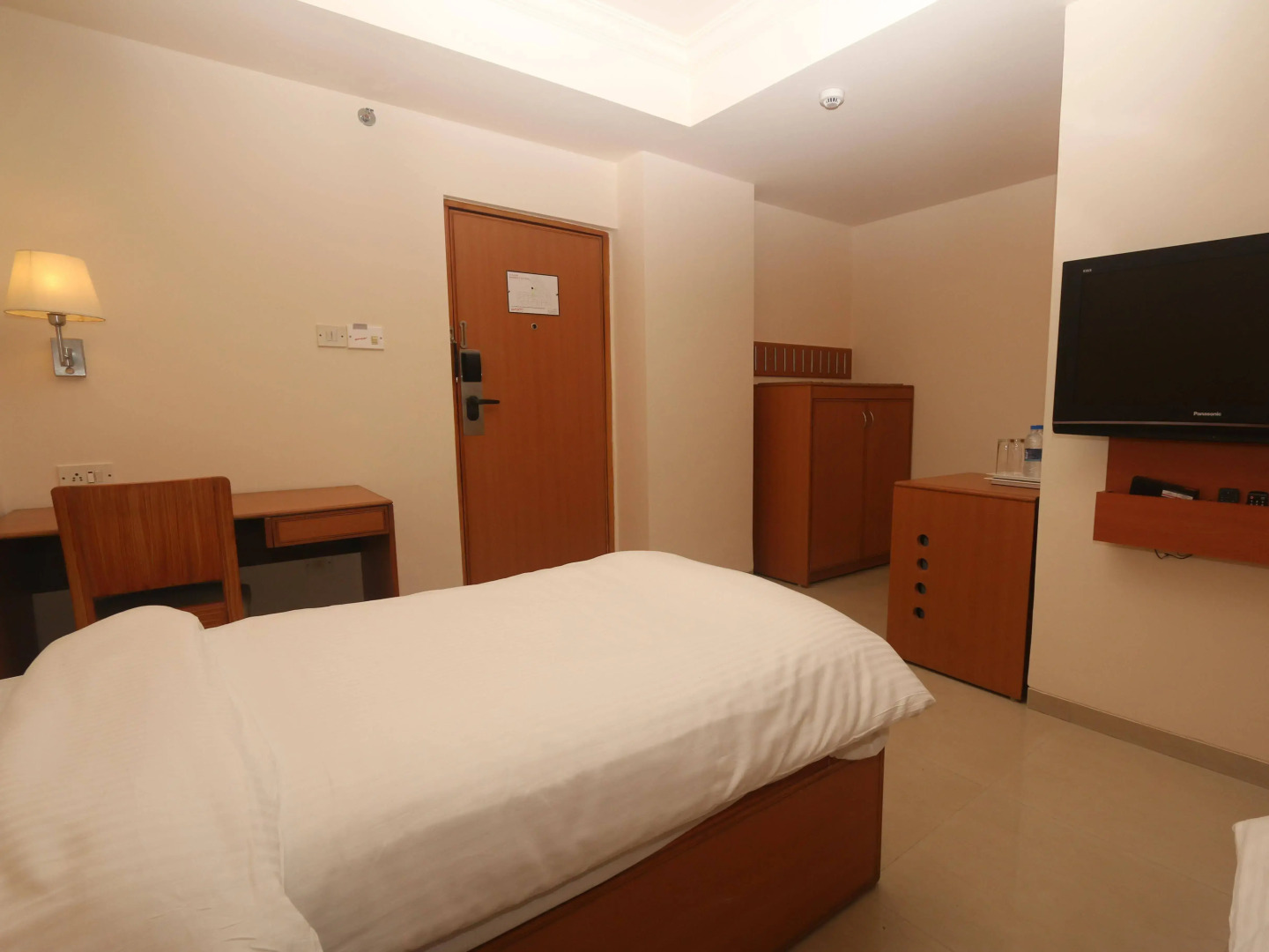 Ginger Hotel Thane