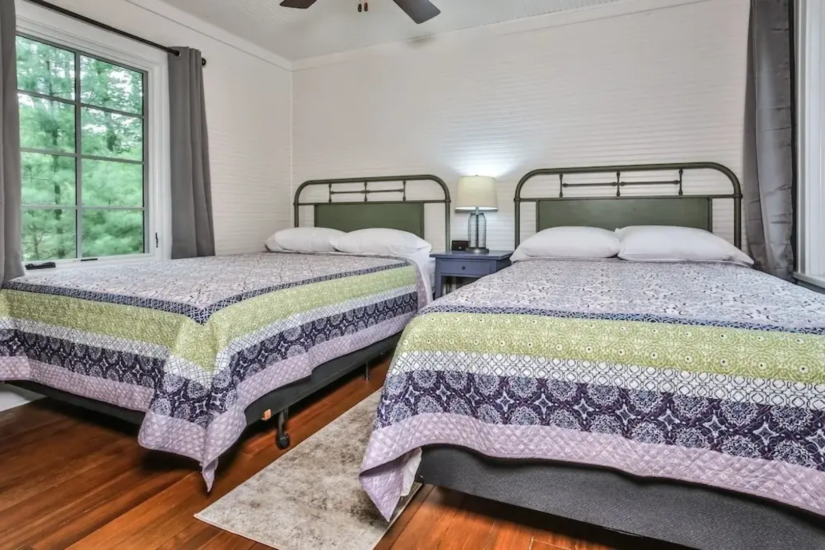 Indian Point Manor - Hiller Vacation Homes 2 Bedroom Cottage