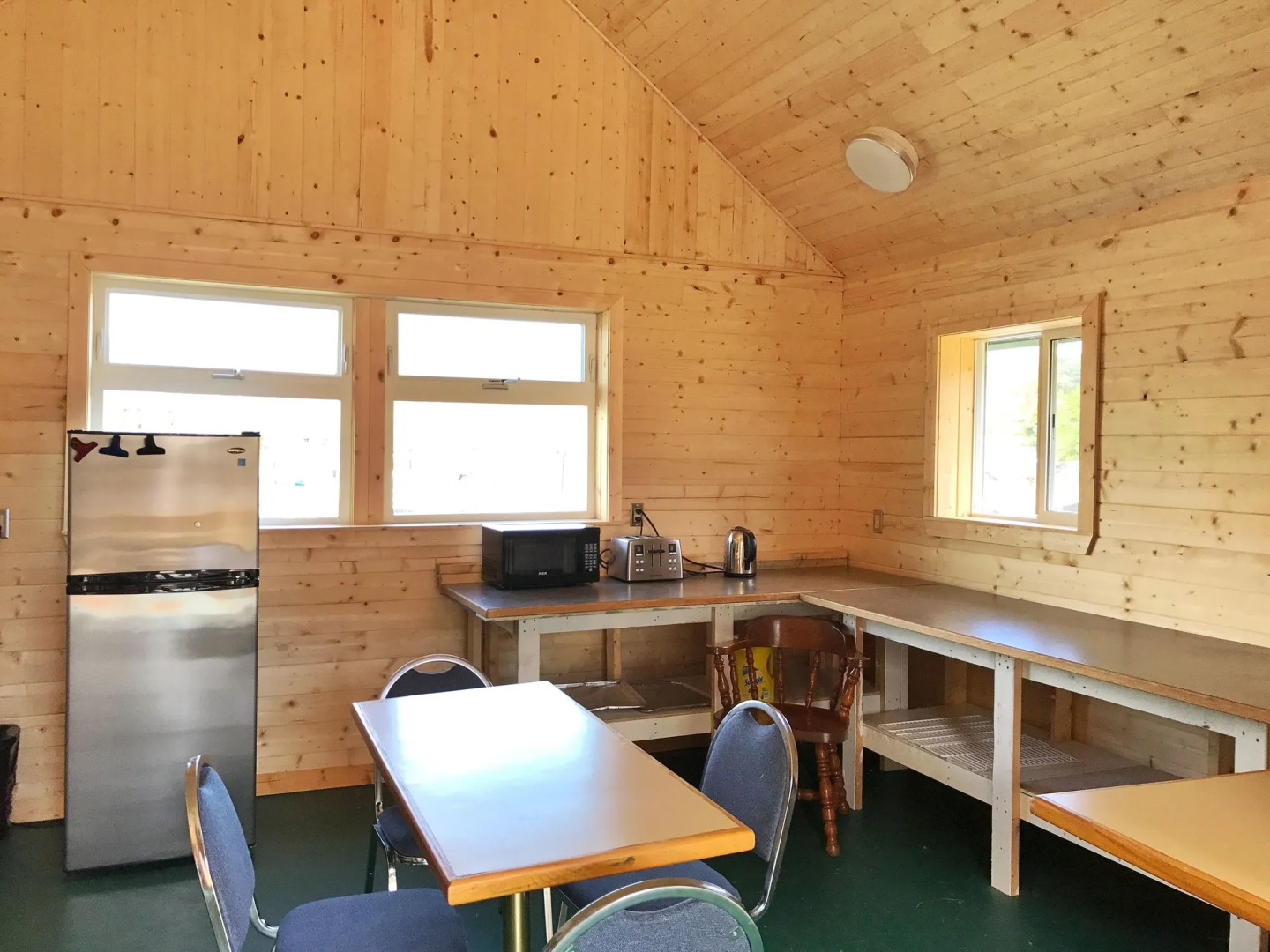 Canadian Princess Lodge & Marina