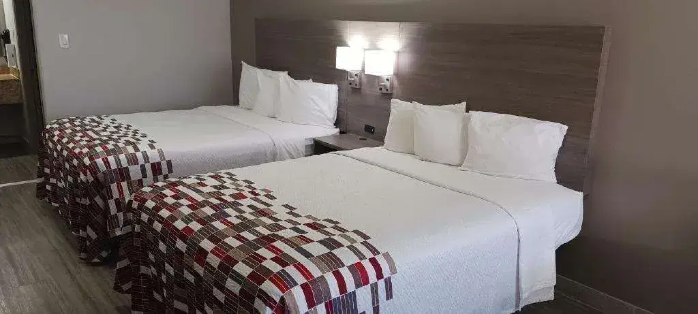 Americas Best Value Inn & Suites