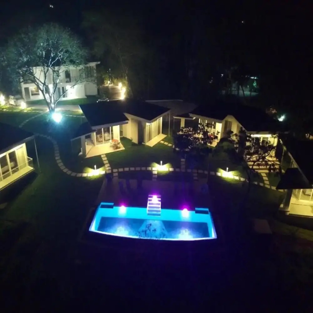 Adeluna Luxury Villas