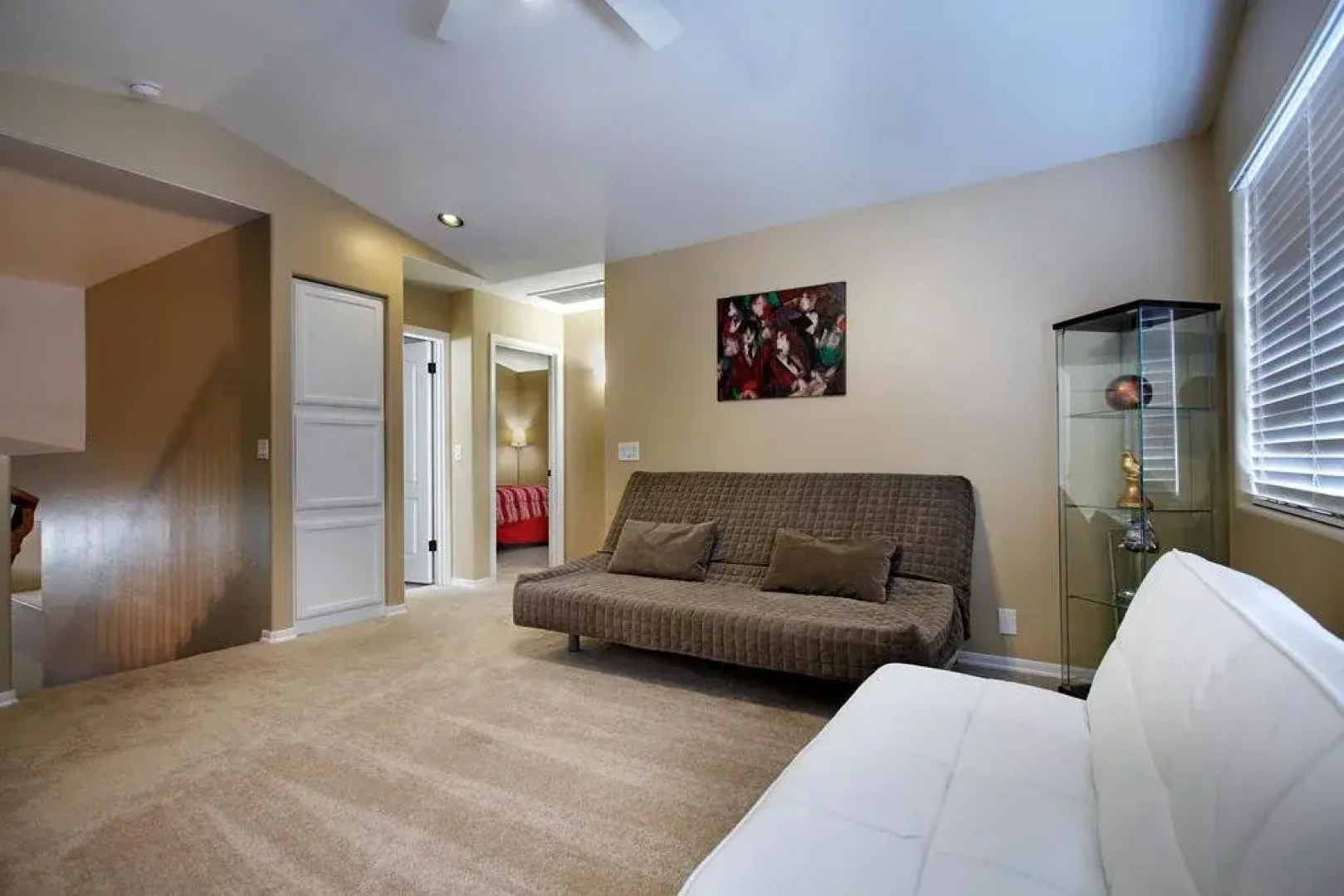 Chandler - 4 Bedroom Home - Chandler