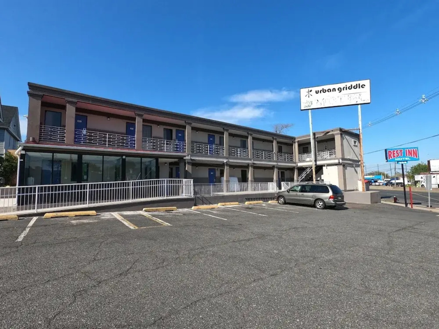 Rest Inn - Elizabeth