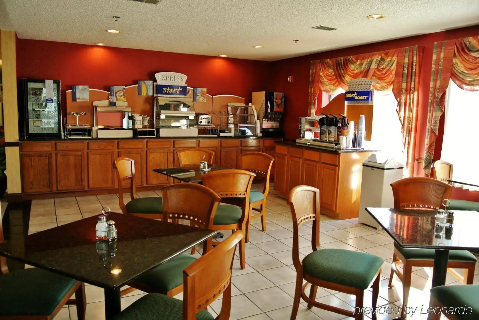 Country Inn & Suites by Radisson, Dahlgren-King George, VA