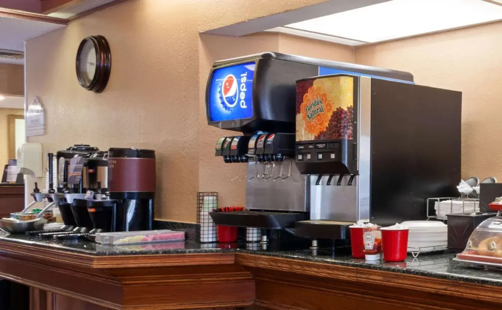 Hawthorn Suites by Wyndham Dearborn/Detroit