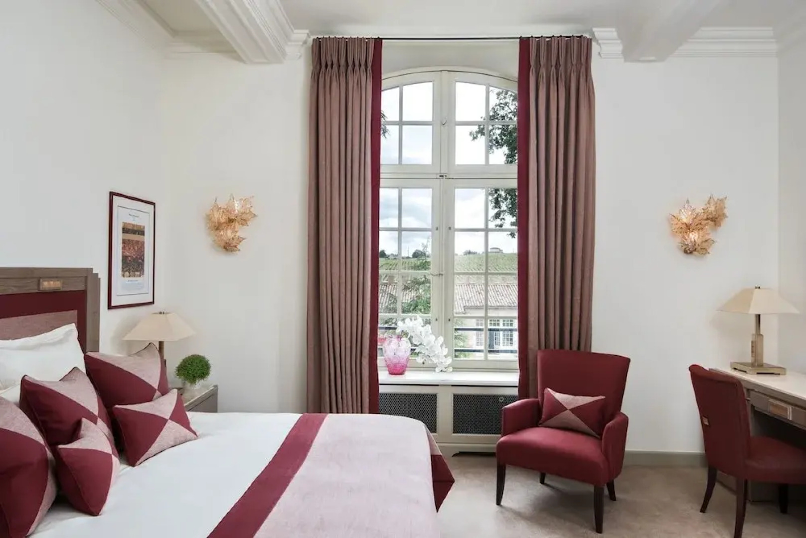 Château Lafaurie-Peyraguey Hôtel & Restaurant LALIQUE