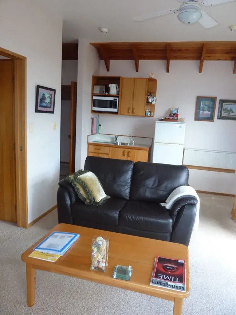 Coopers Beachfront Suites