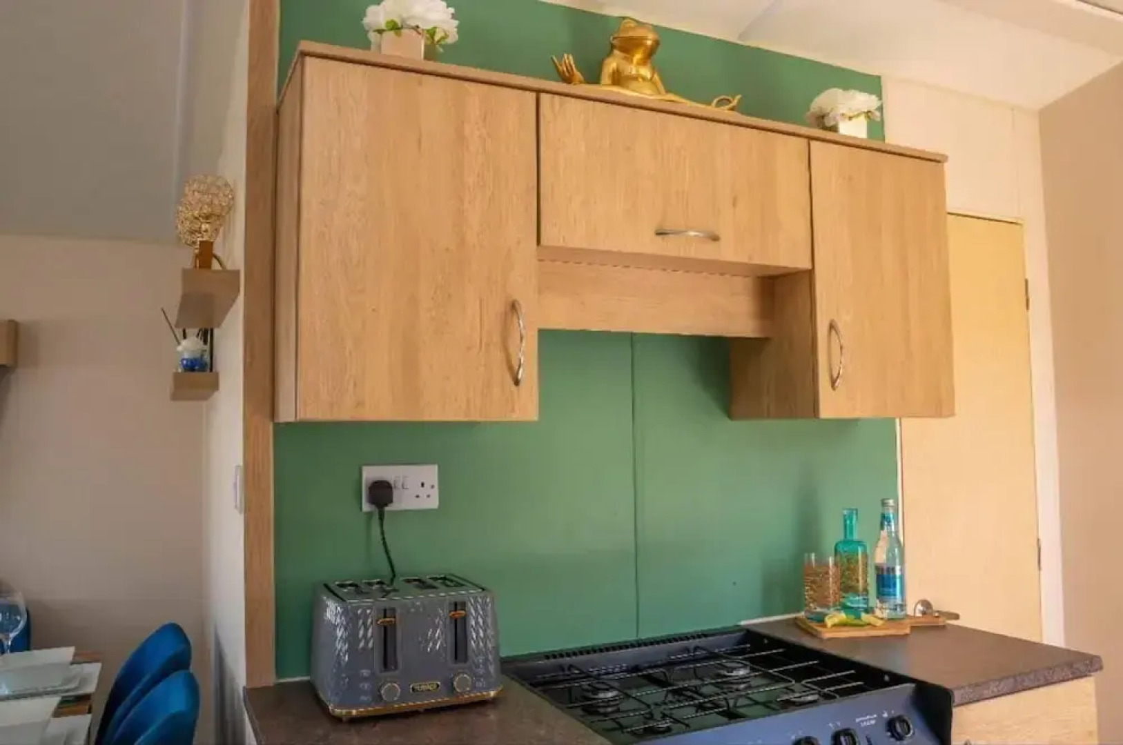 Tattershall Lakes Private Hot Tub Lodge - Sleeps 6