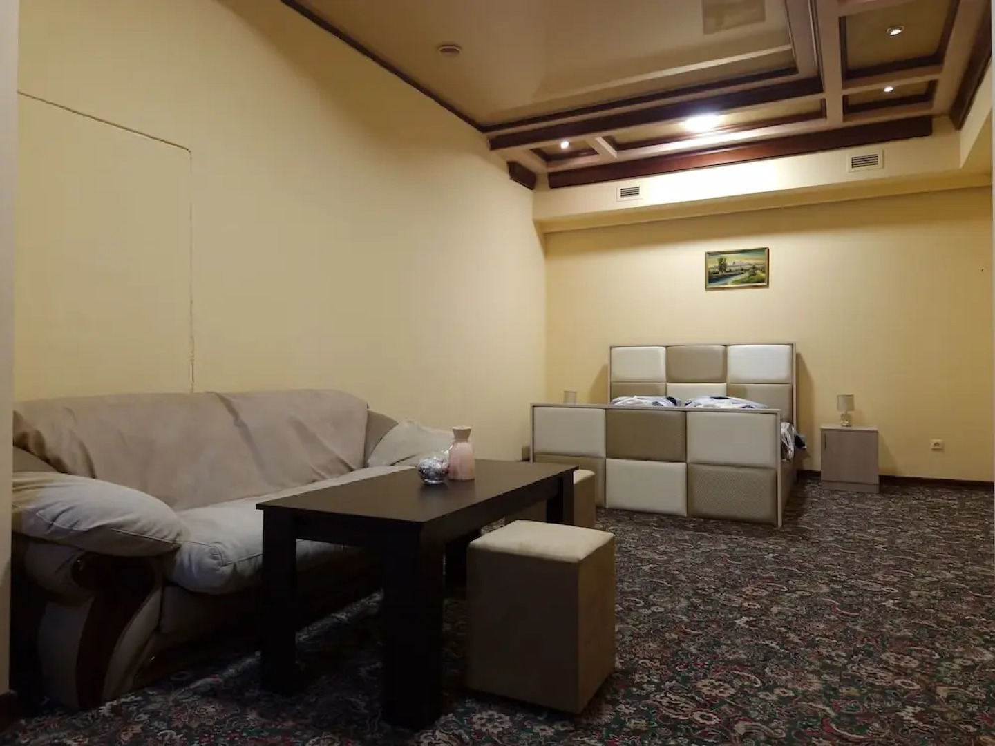 Star Zvartnots Yerevan Airport