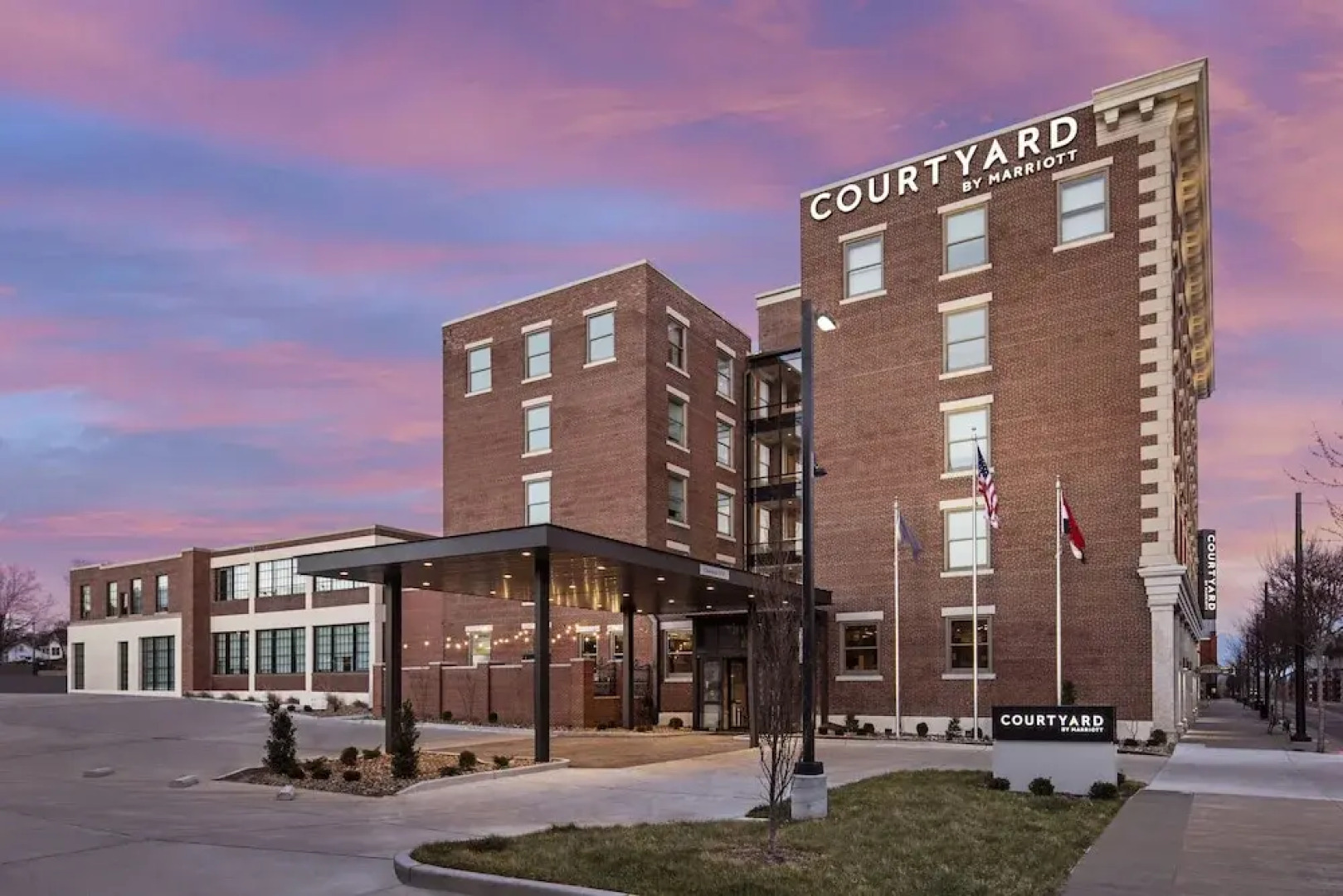Courtyard Cape Girardeau Downtown