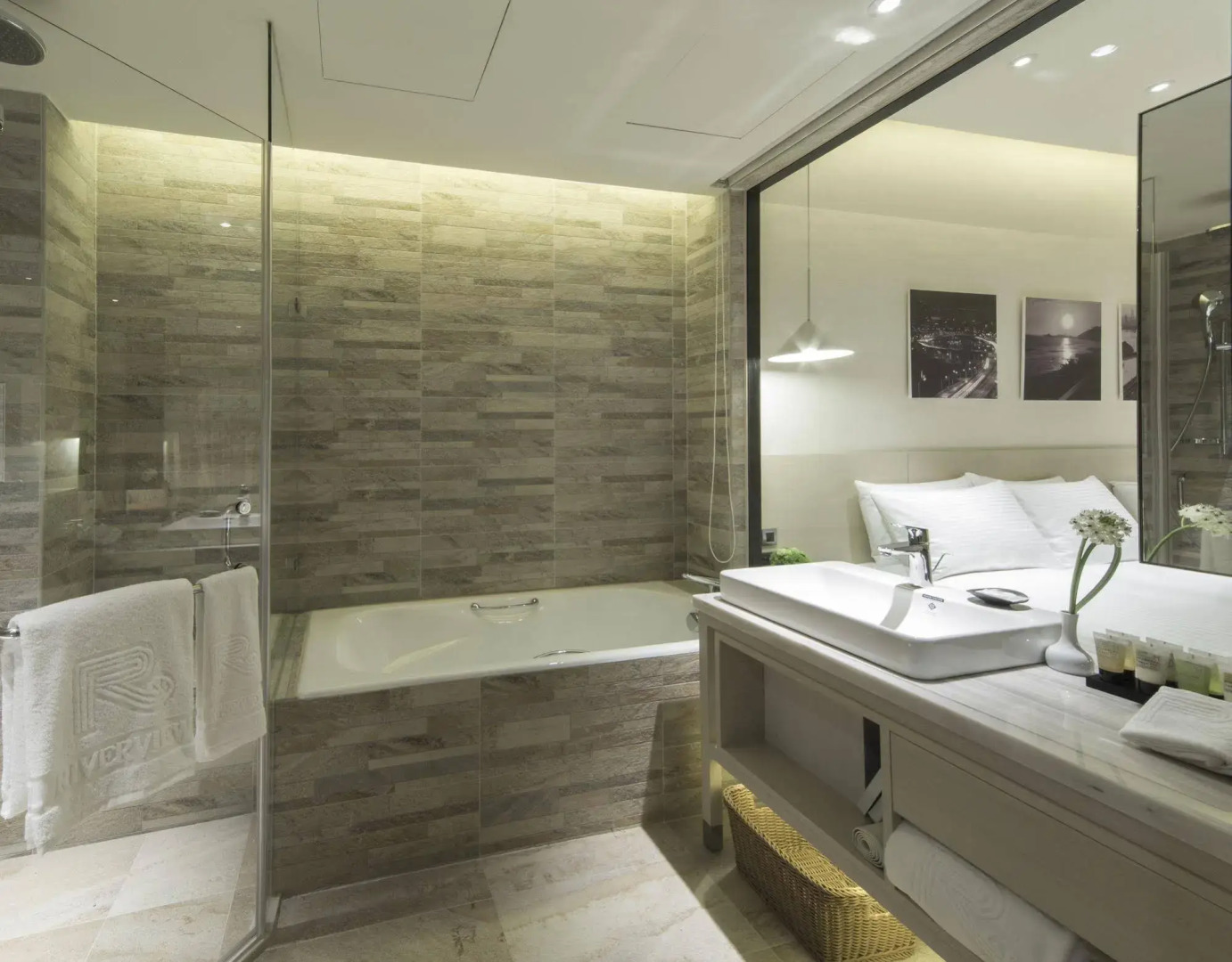 Riverview Suites Taipei