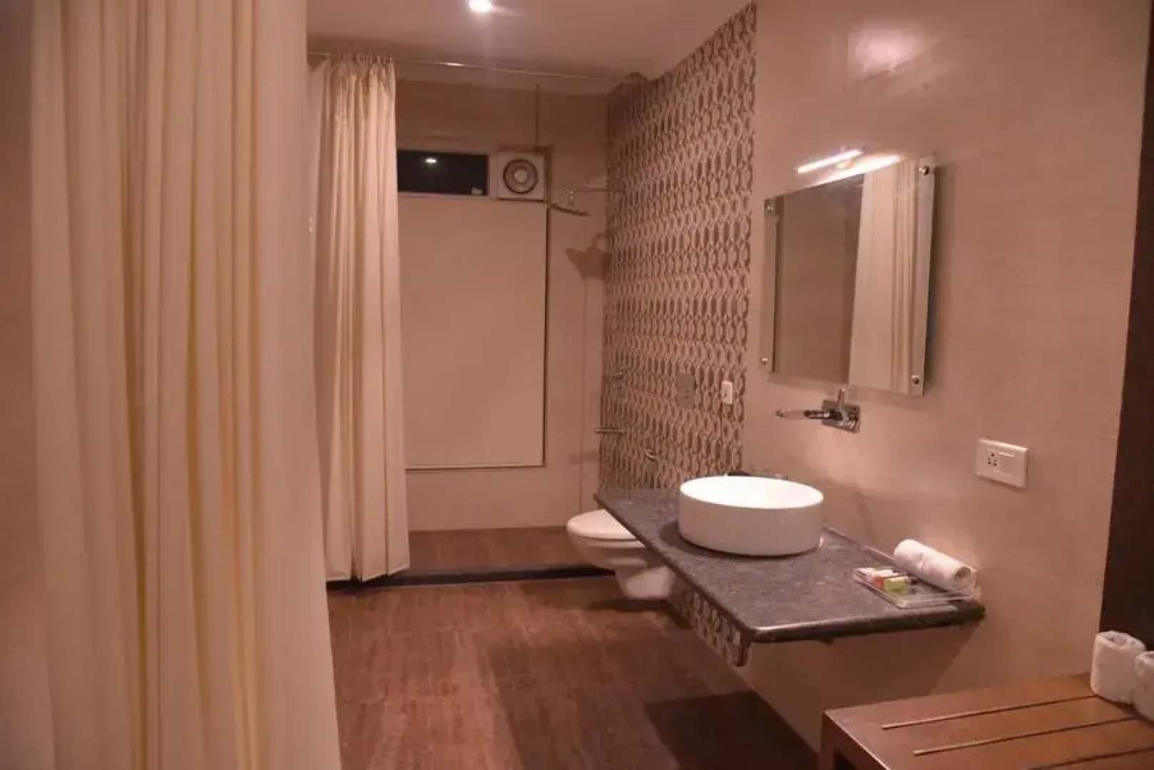 Hotel Krishna Palace