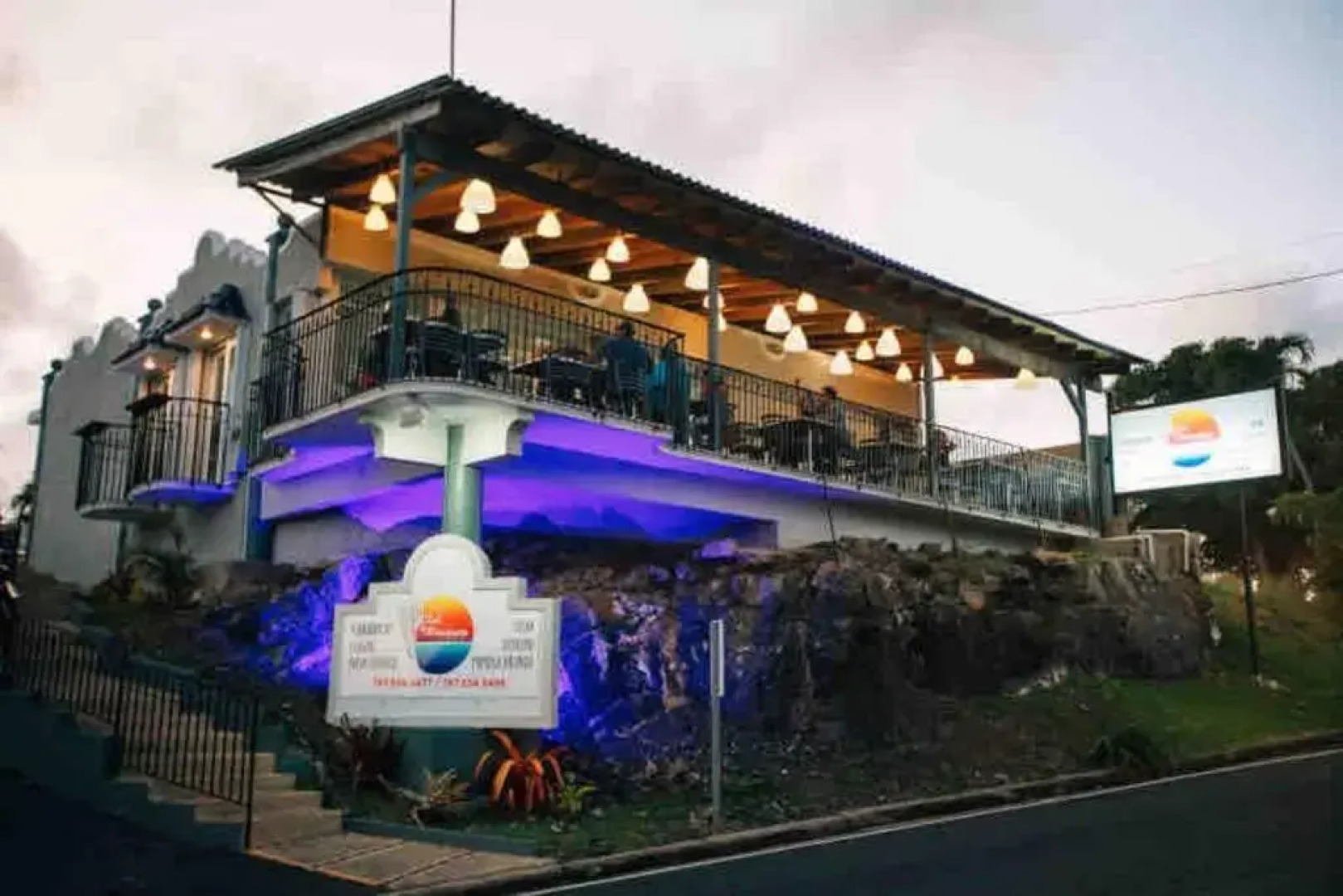 Blue Marine Apartment