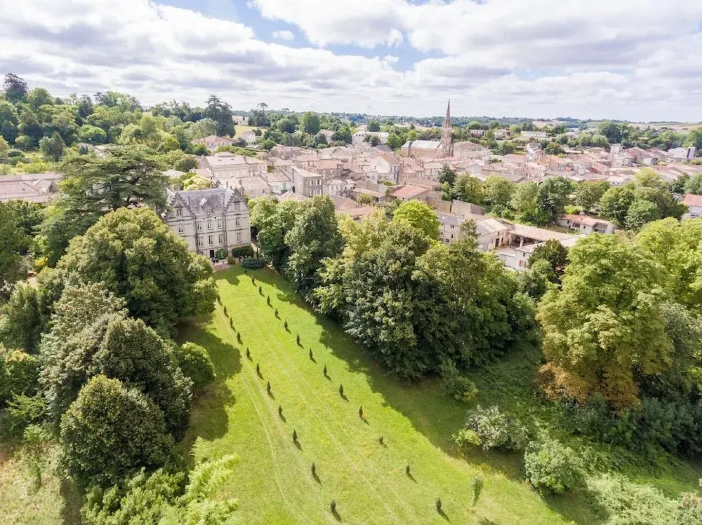 Château Le Parc de Mirambeau
