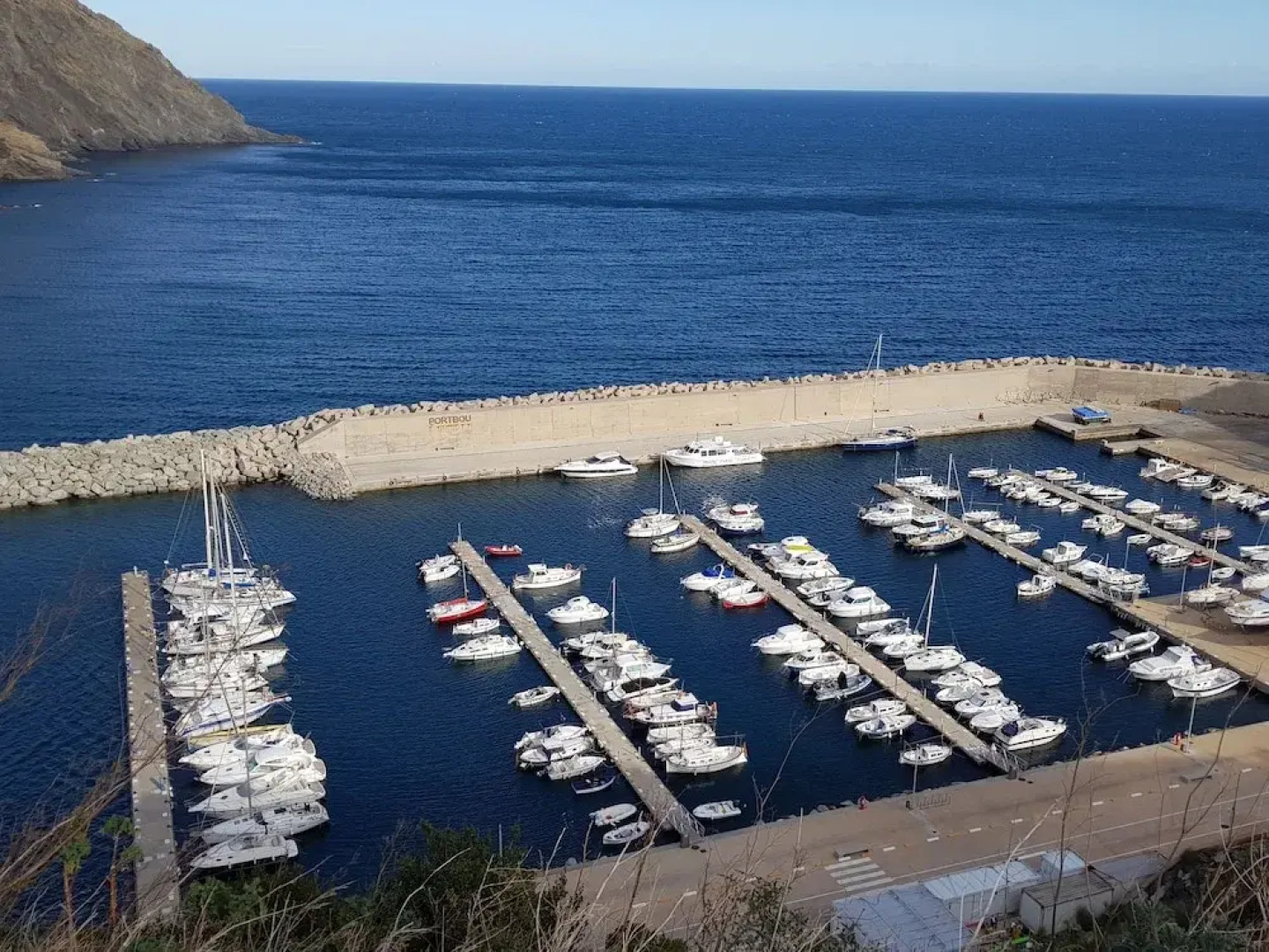 Apartamentos Nouvilas