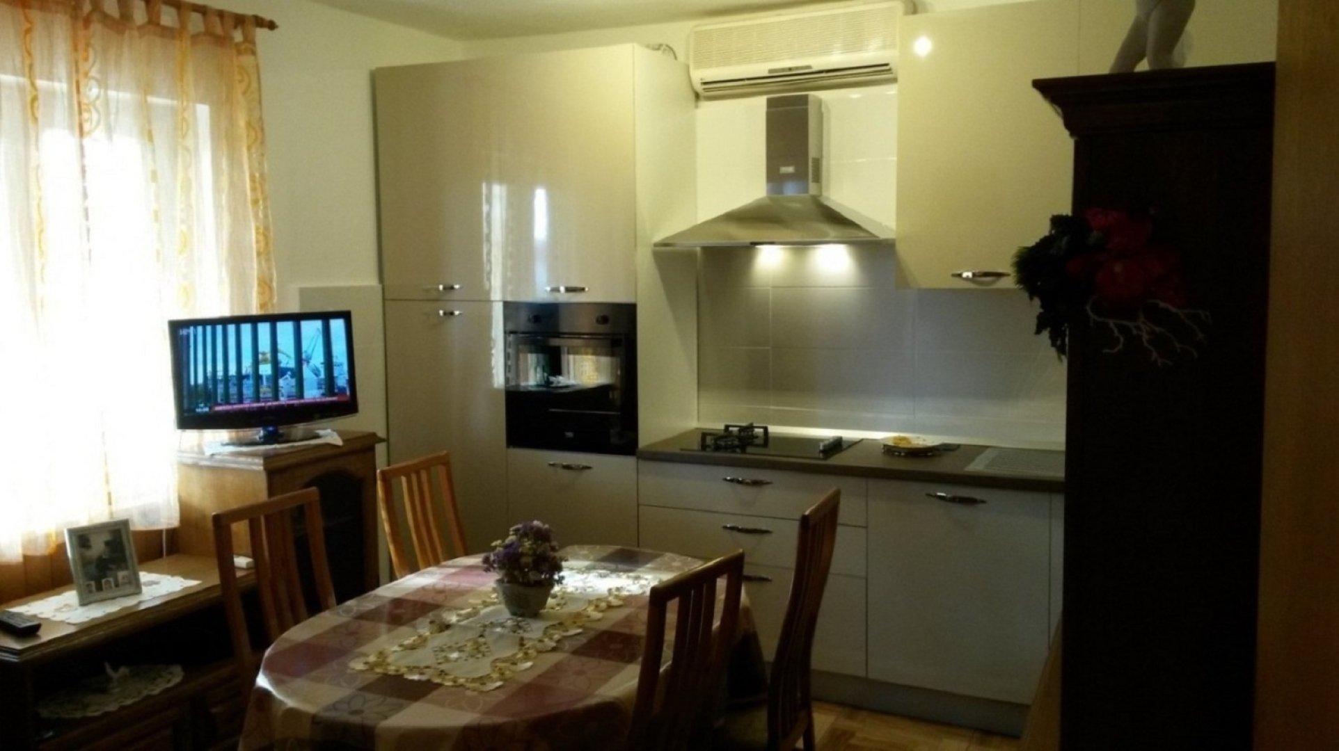 Apartment Marija - 2 bedrooms: A3 Bol, Island Brac