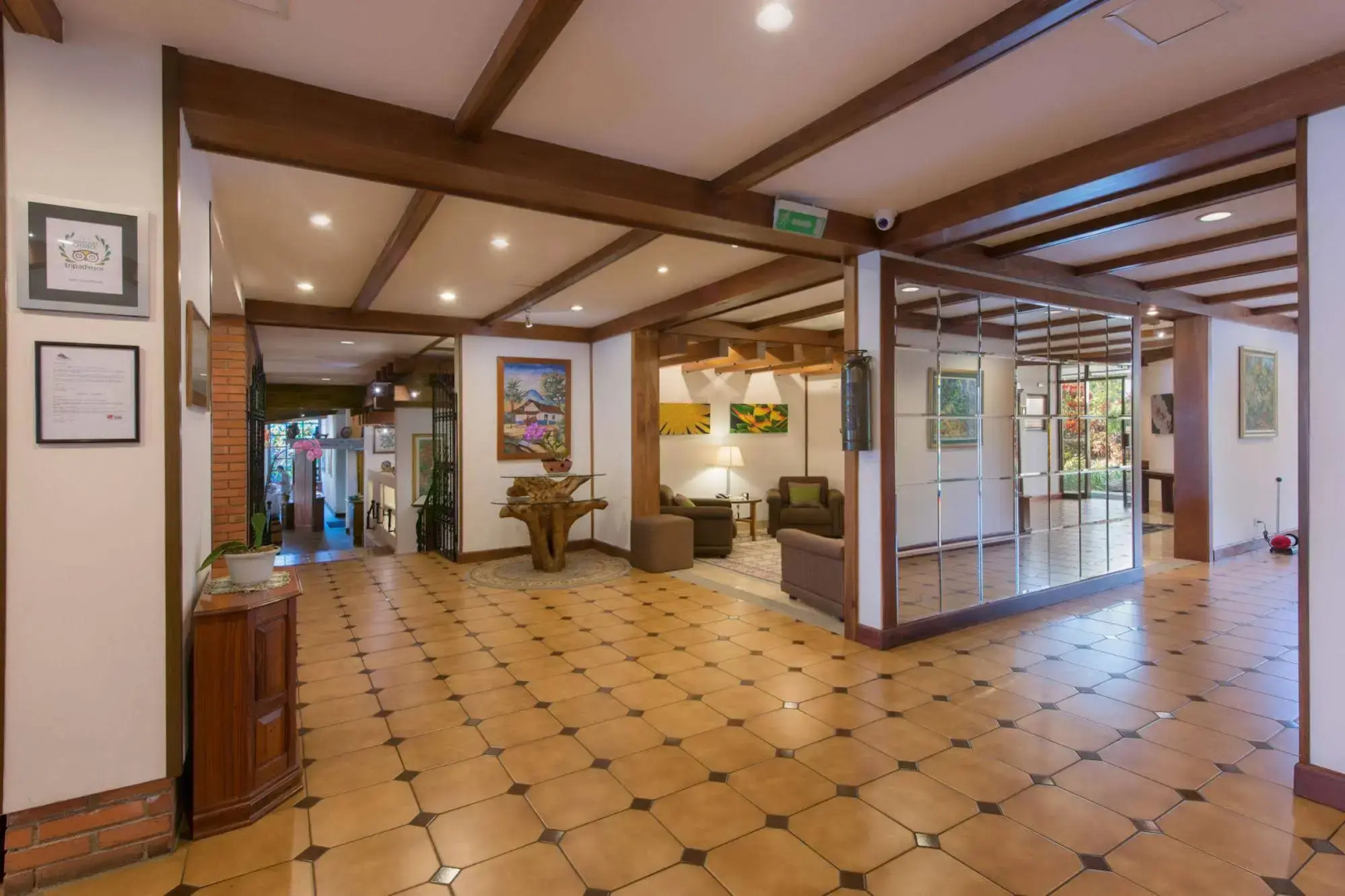 Hotel Bougainvillea San José