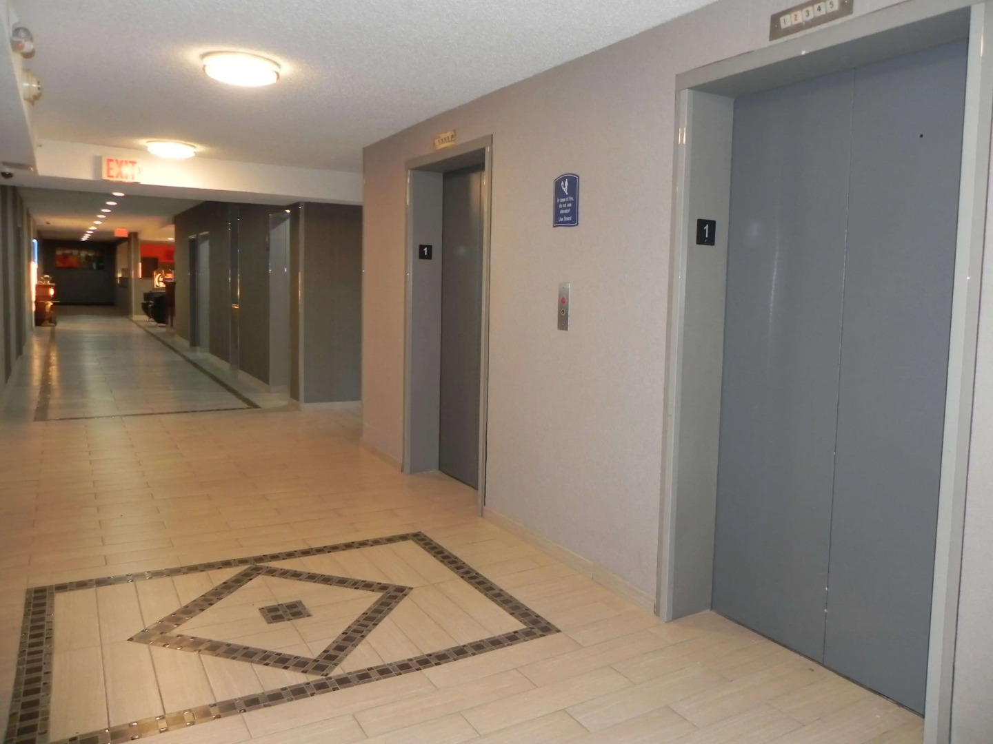 Howard Johnson by Wyndham Lexington