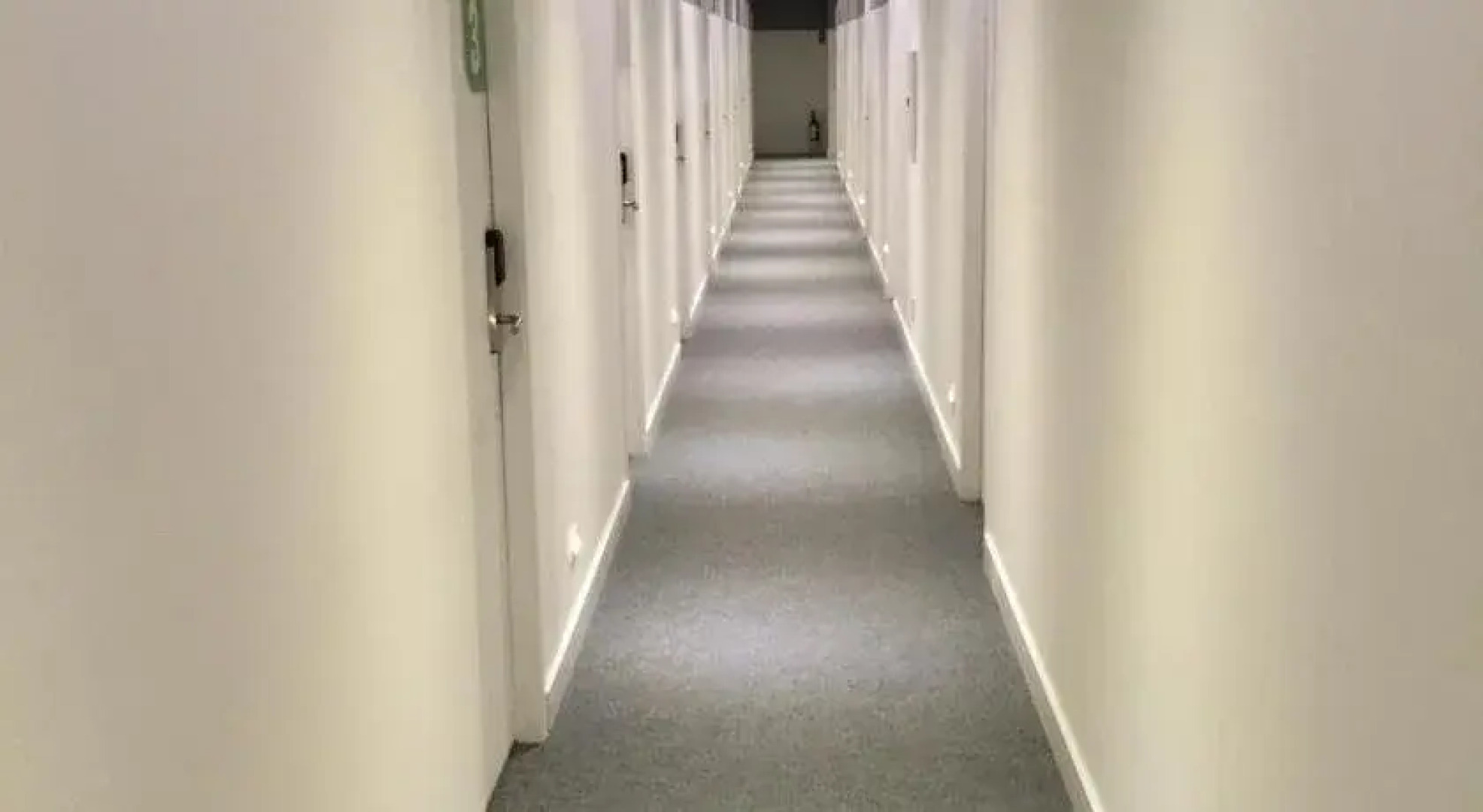 Mr Hostel Business Lodge